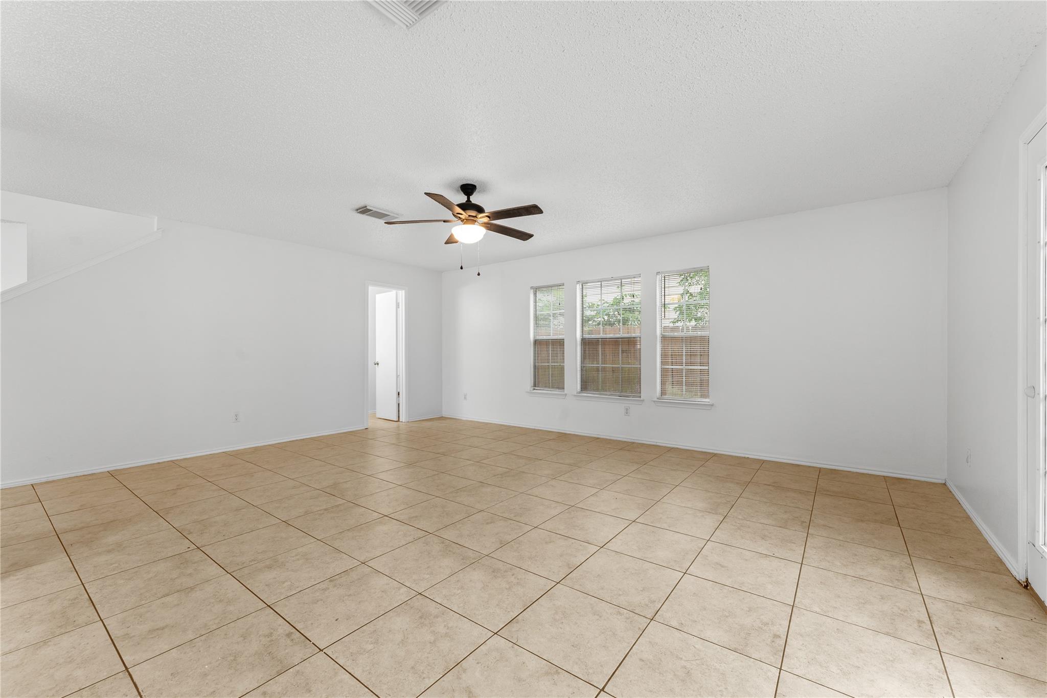 491 Emerald Fields Ln, Kyle, TX 78640