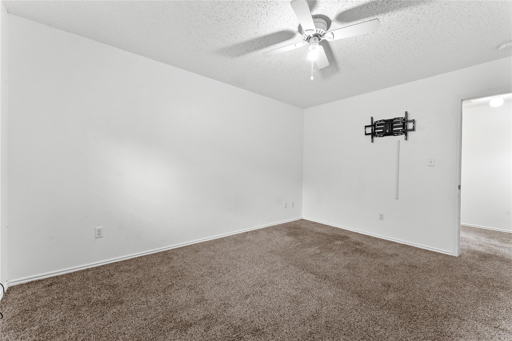 491 Emerald Fields Ln, Kyle, TX 78640