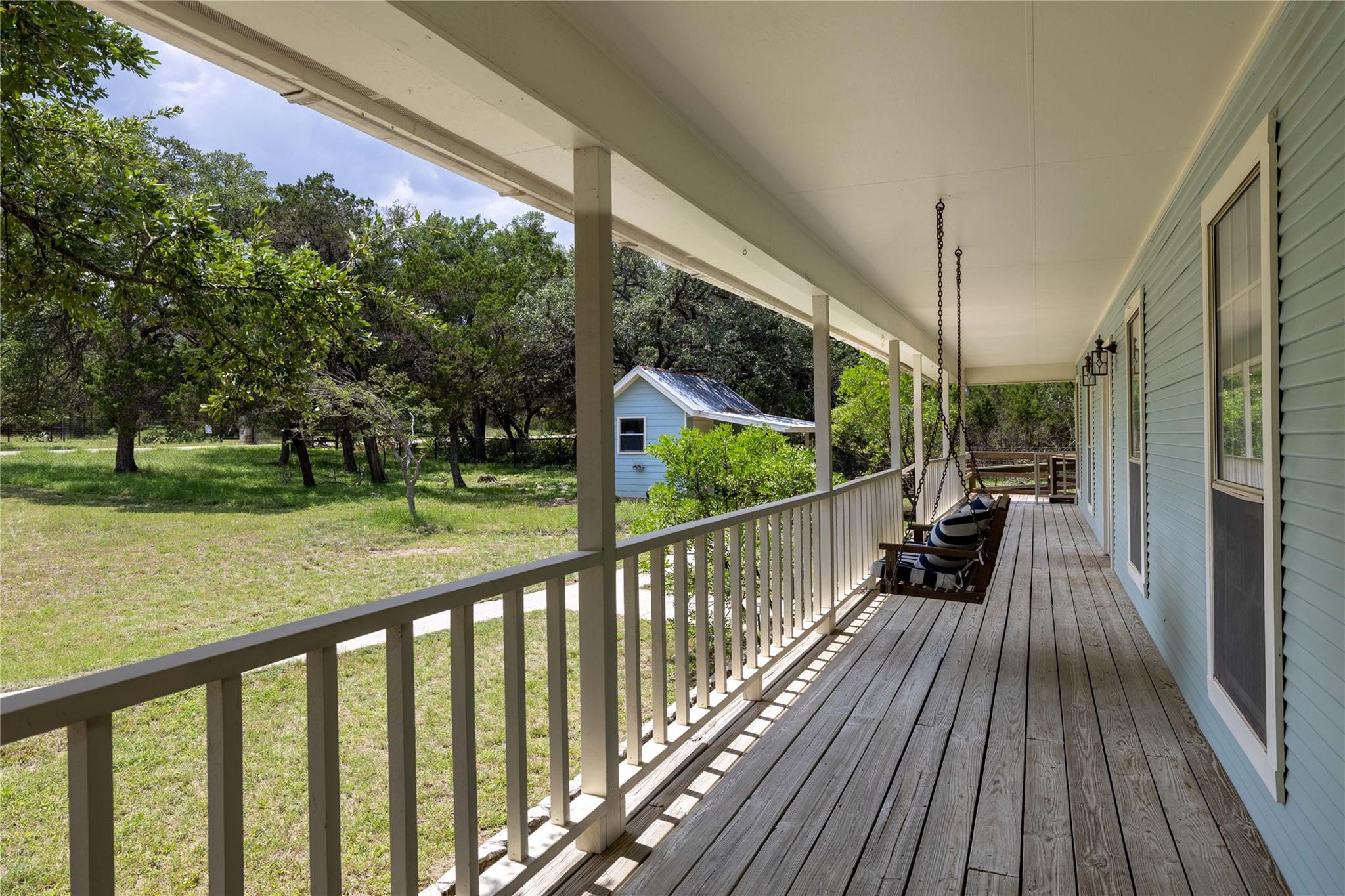 28920 Country Drive Dr, New Braunfels, TX 78132