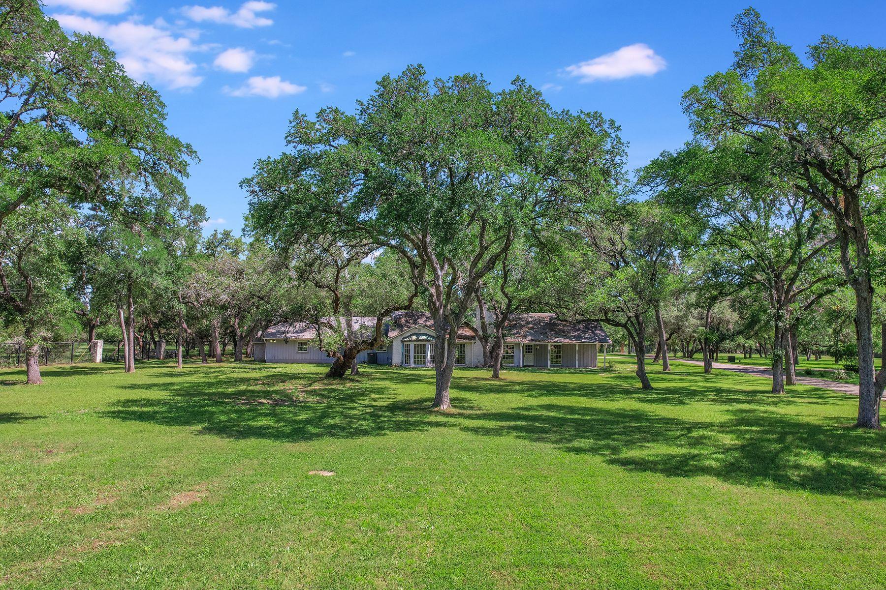 780 Oakdale Dr, Sunset Valley, TX 78745