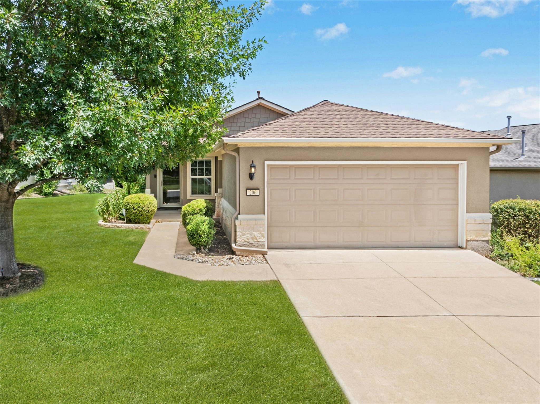 206 Sheldon Lake Dr, Georgetown, TX 78633