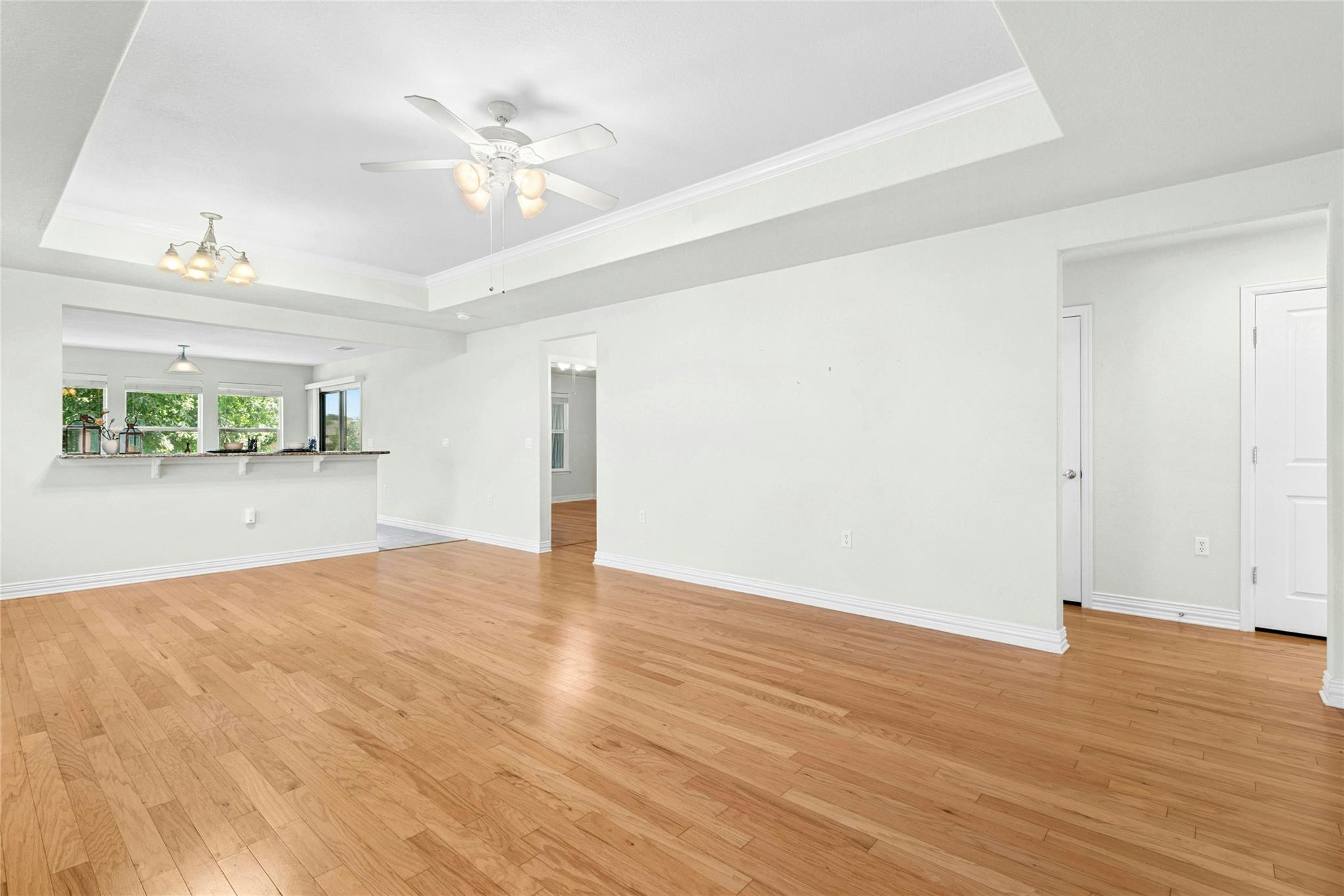 206 Sheldon Lake Dr, Georgetown, TX 78633