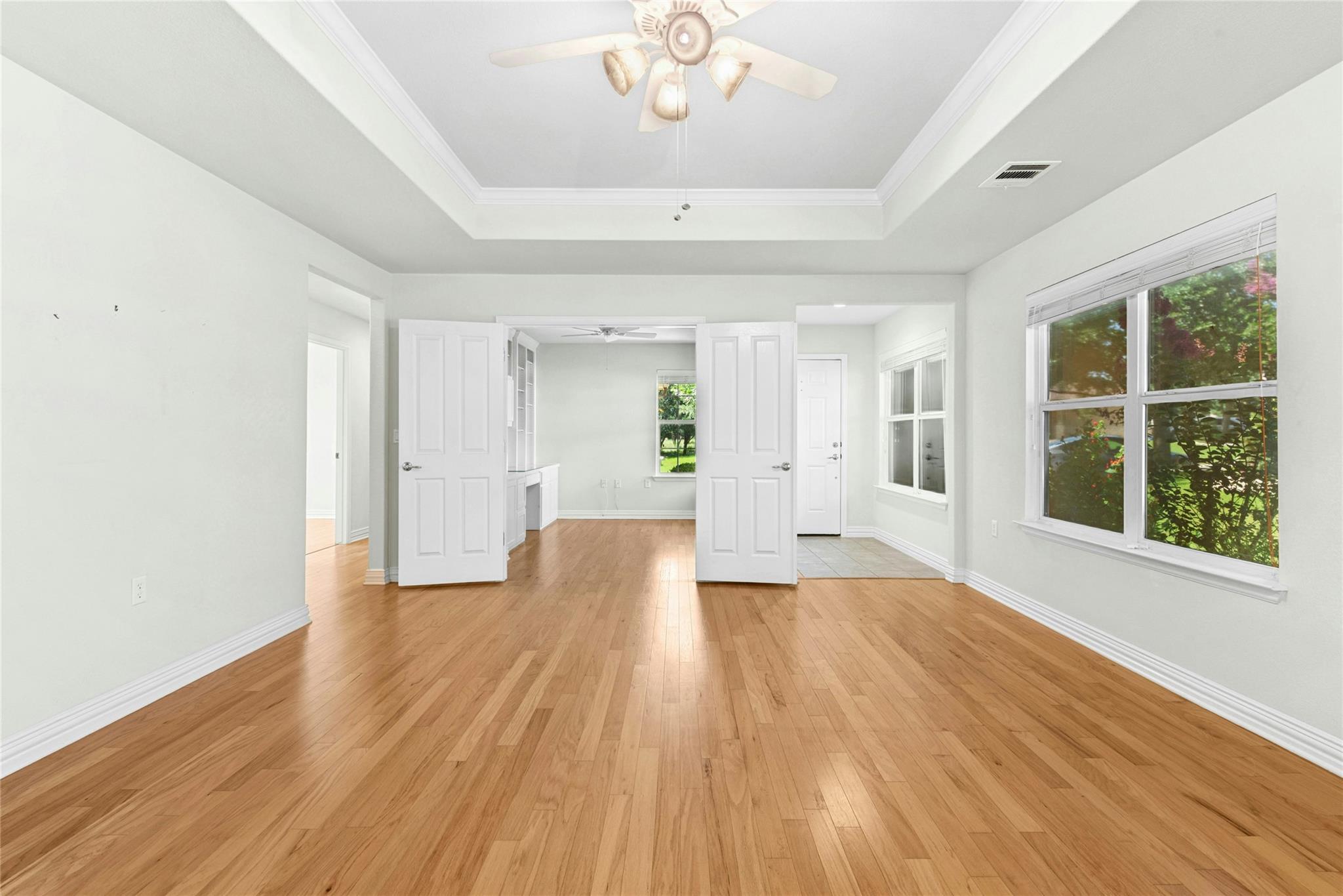 206 Sheldon Lake Dr, Georgetown, TX 78633