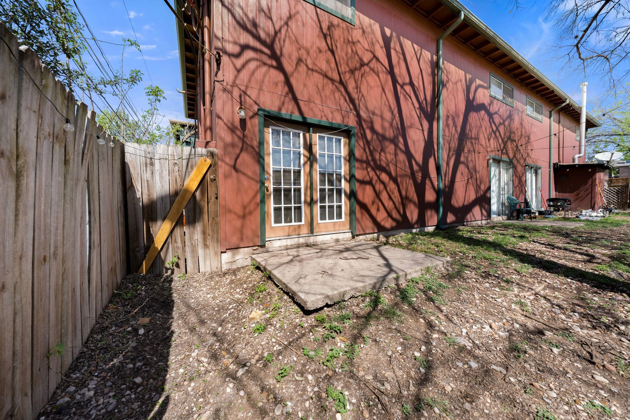 2314 Parker Ln # 5, Austin, TX 78741