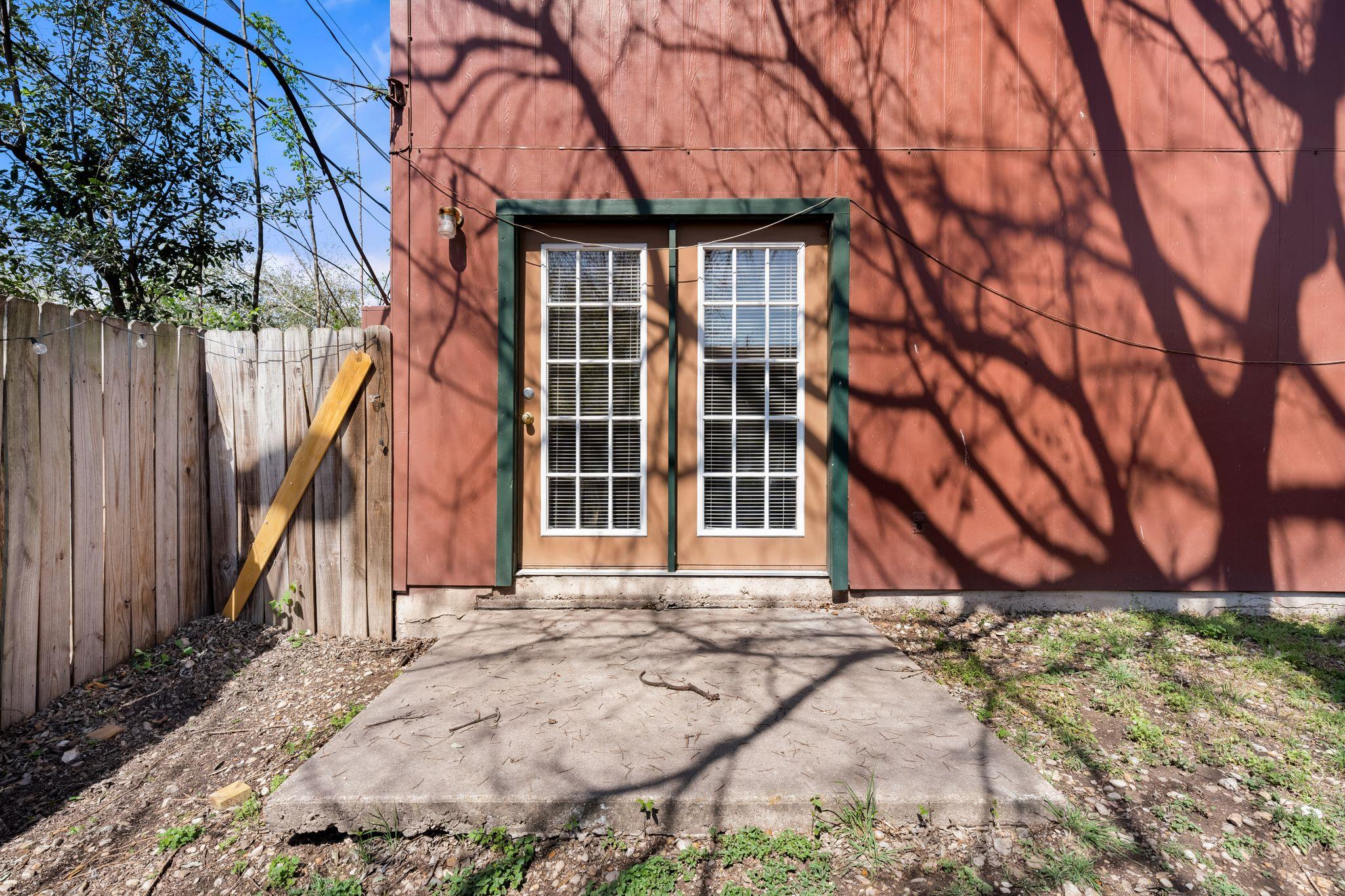 2314 Parker Ln # 5, Austin, TX 78741