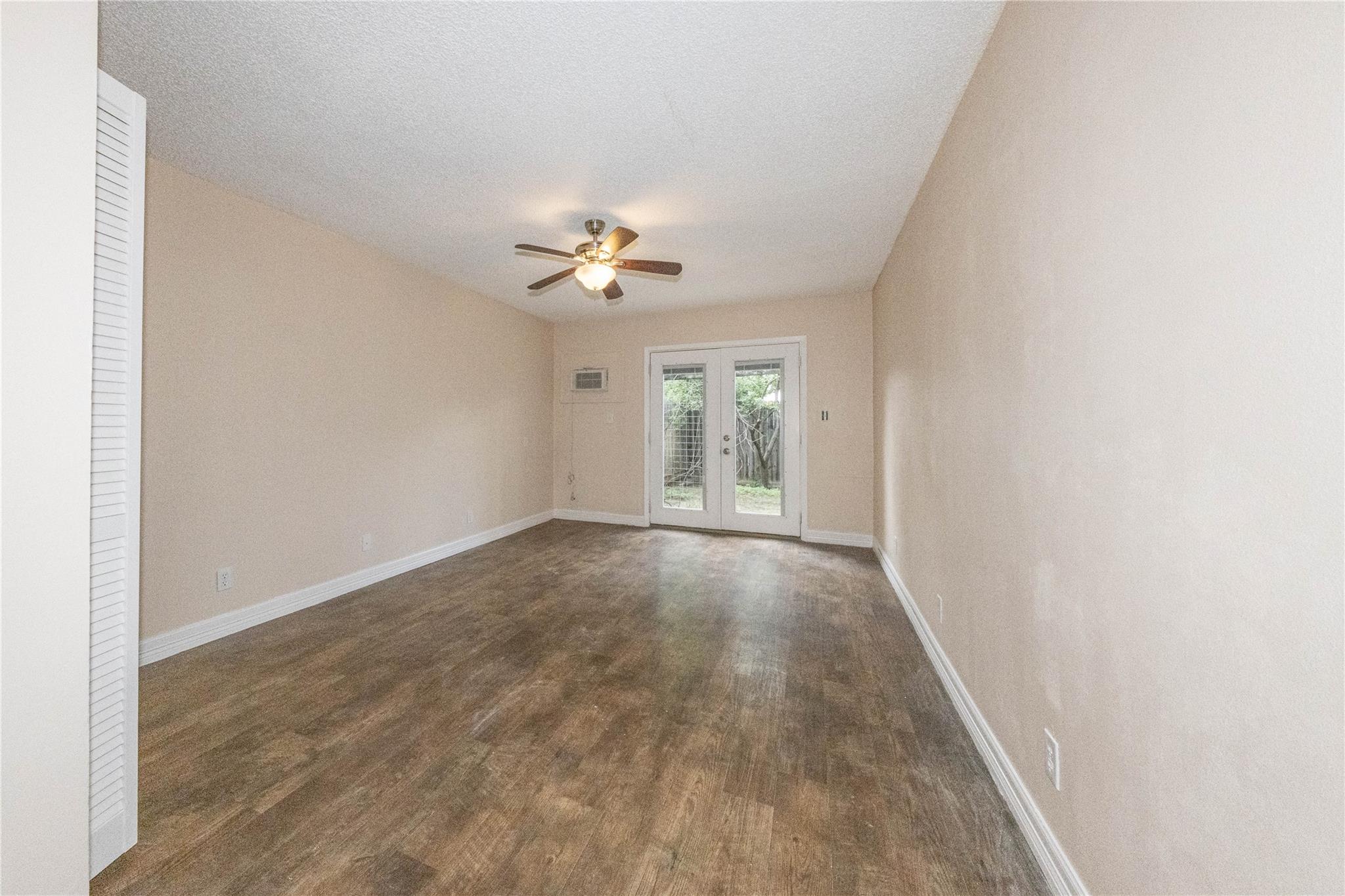 110 Shady Bluff Dr, Wimberley, TX 78676