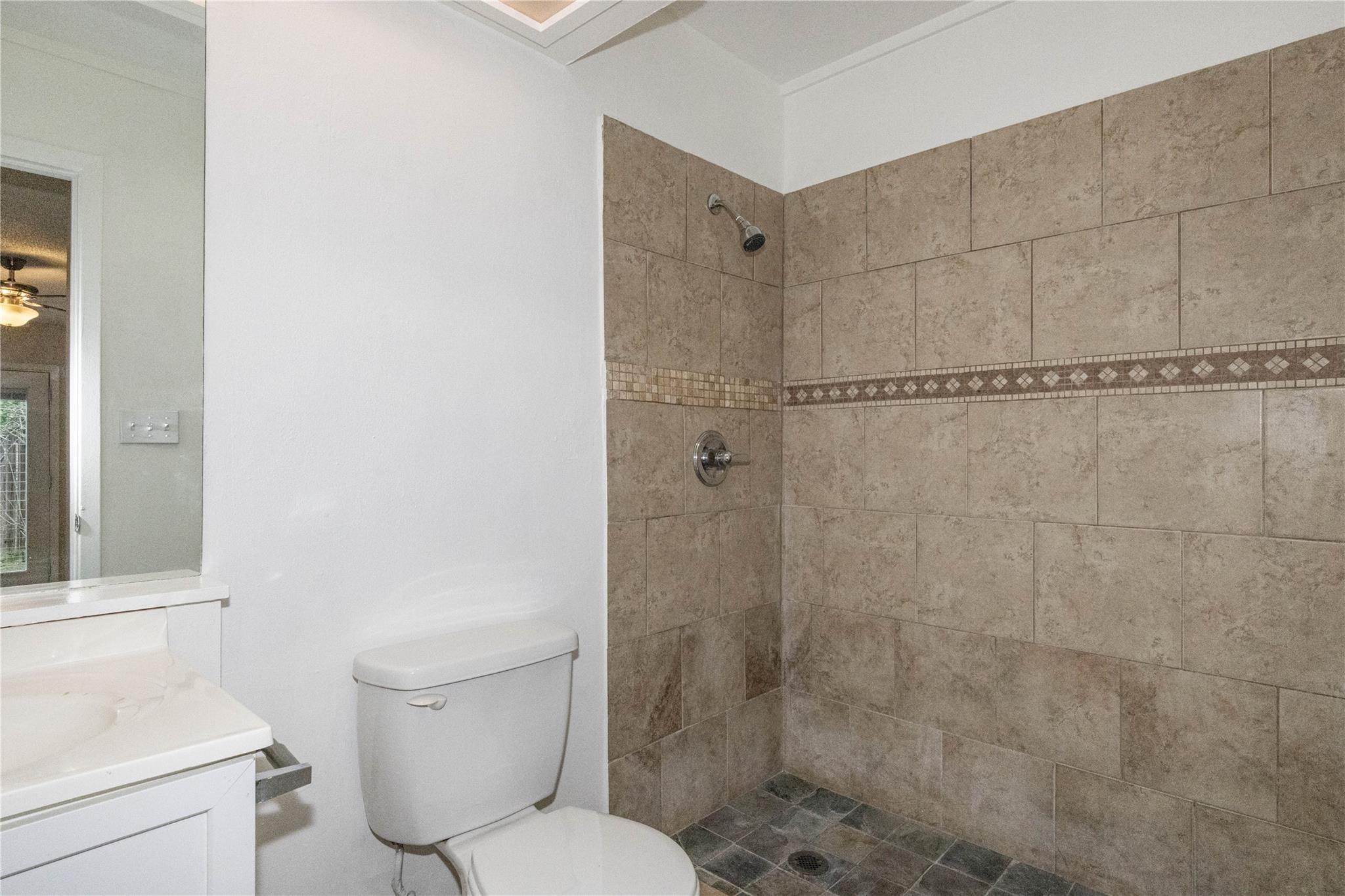 110 Shady Bluff Dr, Wimberley, TX 78676