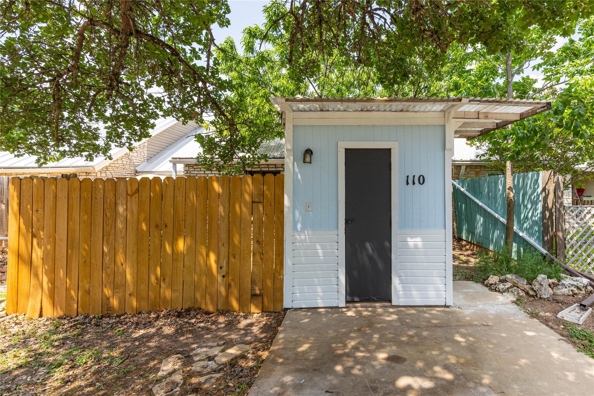 110 Shady Bluff Dr, Wimberley, TX 78676