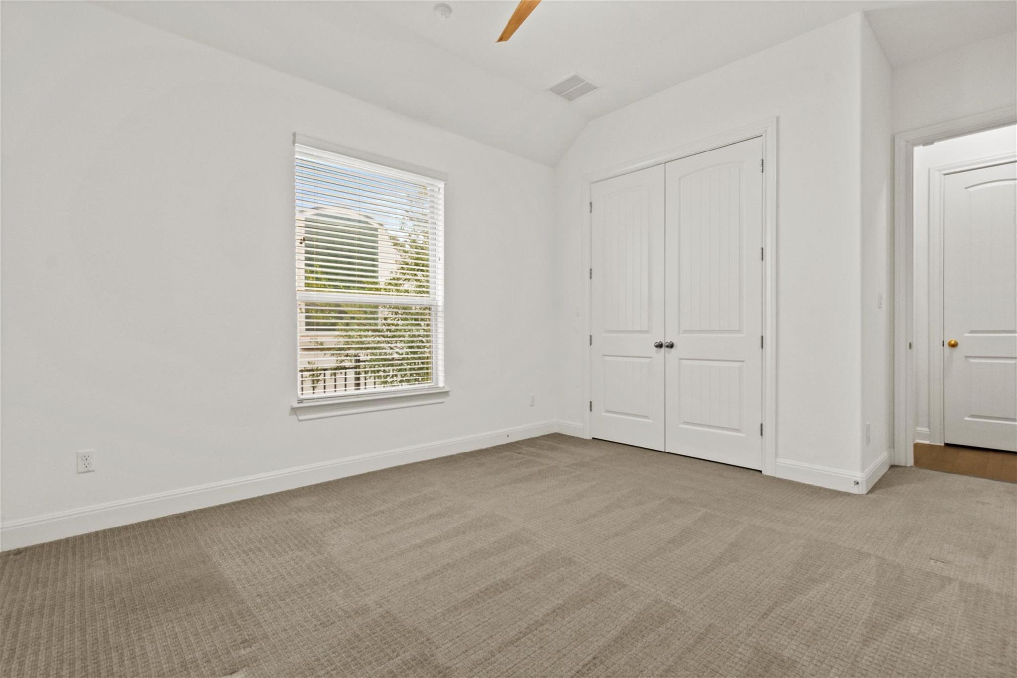 4705 Napoli Shore Dr, Leander, TX 78641