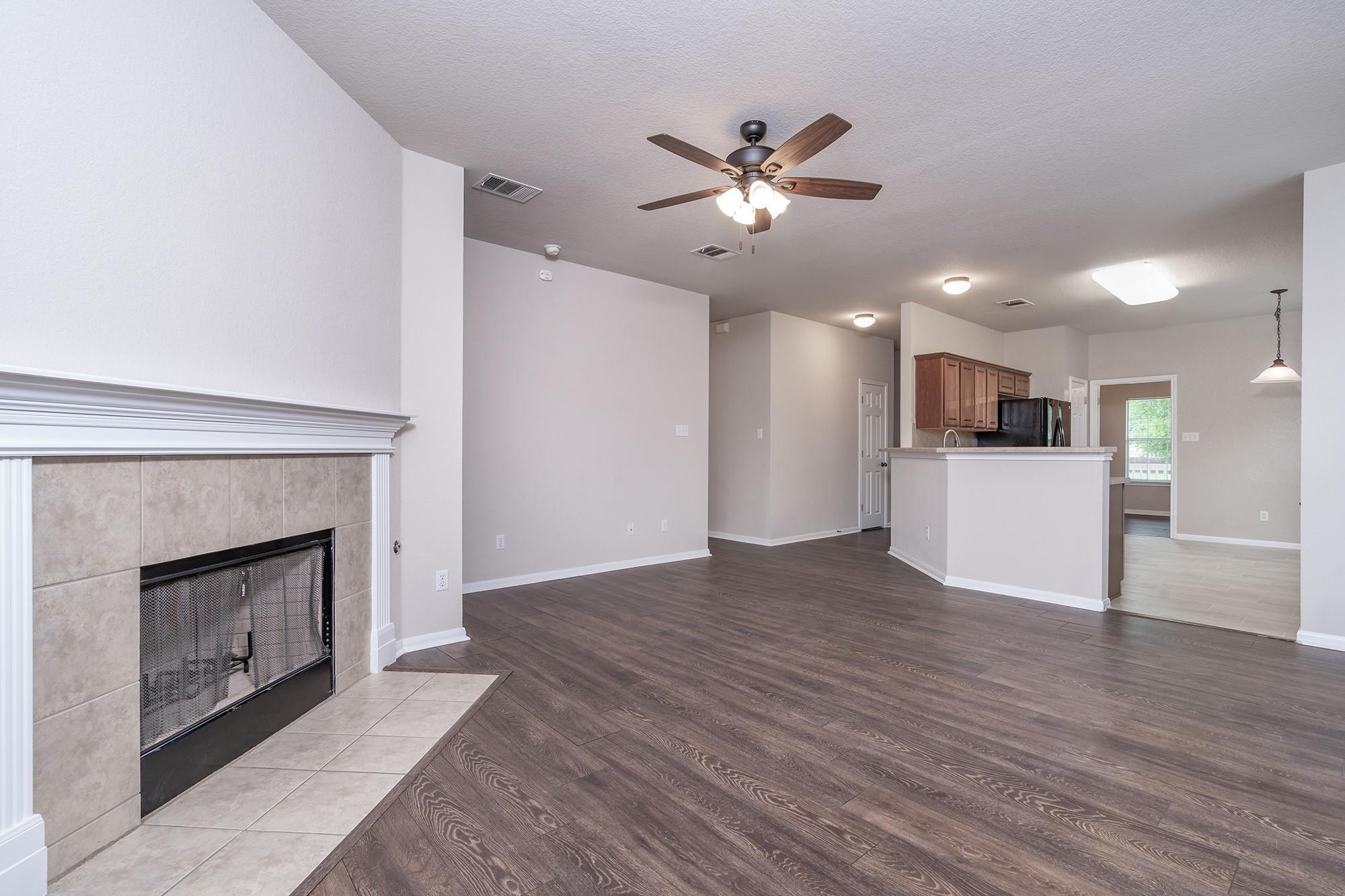 806 Bedford Ct, Georgetown, TX 78628