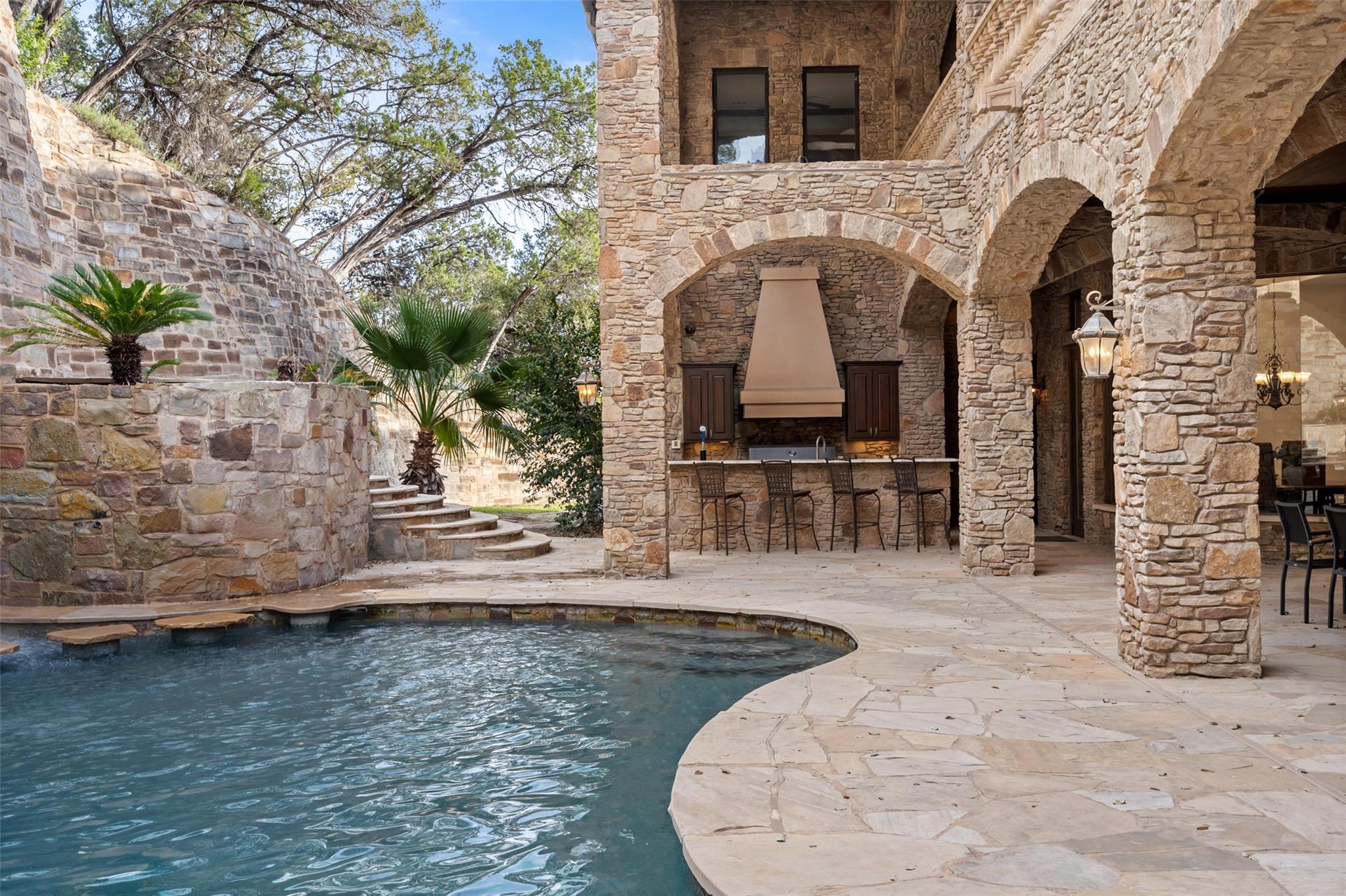 604 Logans Ln, Austin, TX 78746