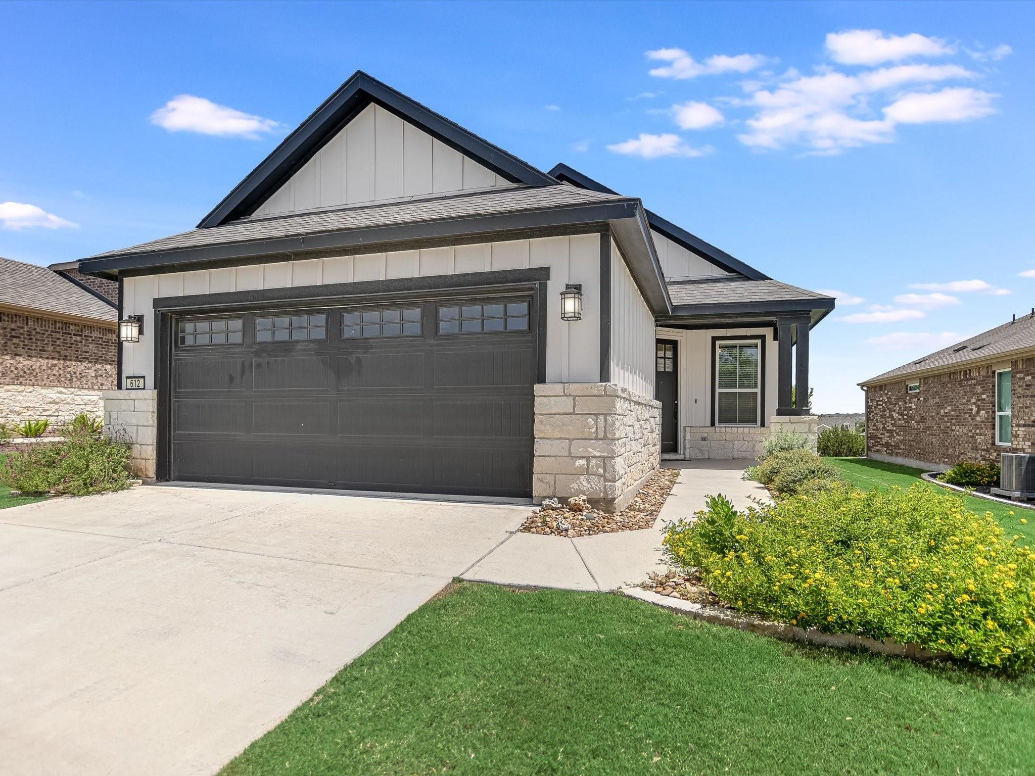 612 Benton Ln, Georgetown, TX 78633
