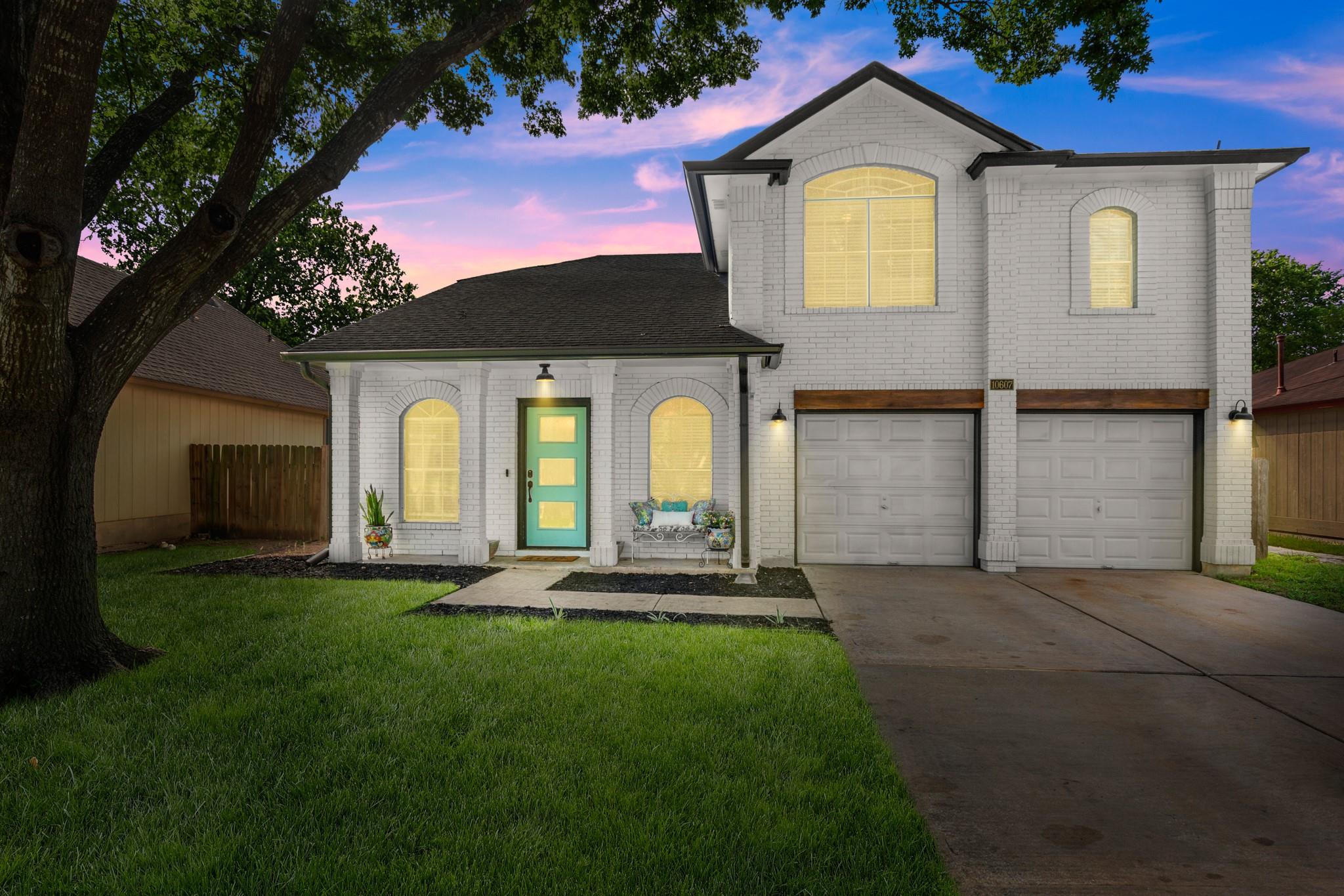 10607 Watchful Fox Dr, Austin, TX 78748