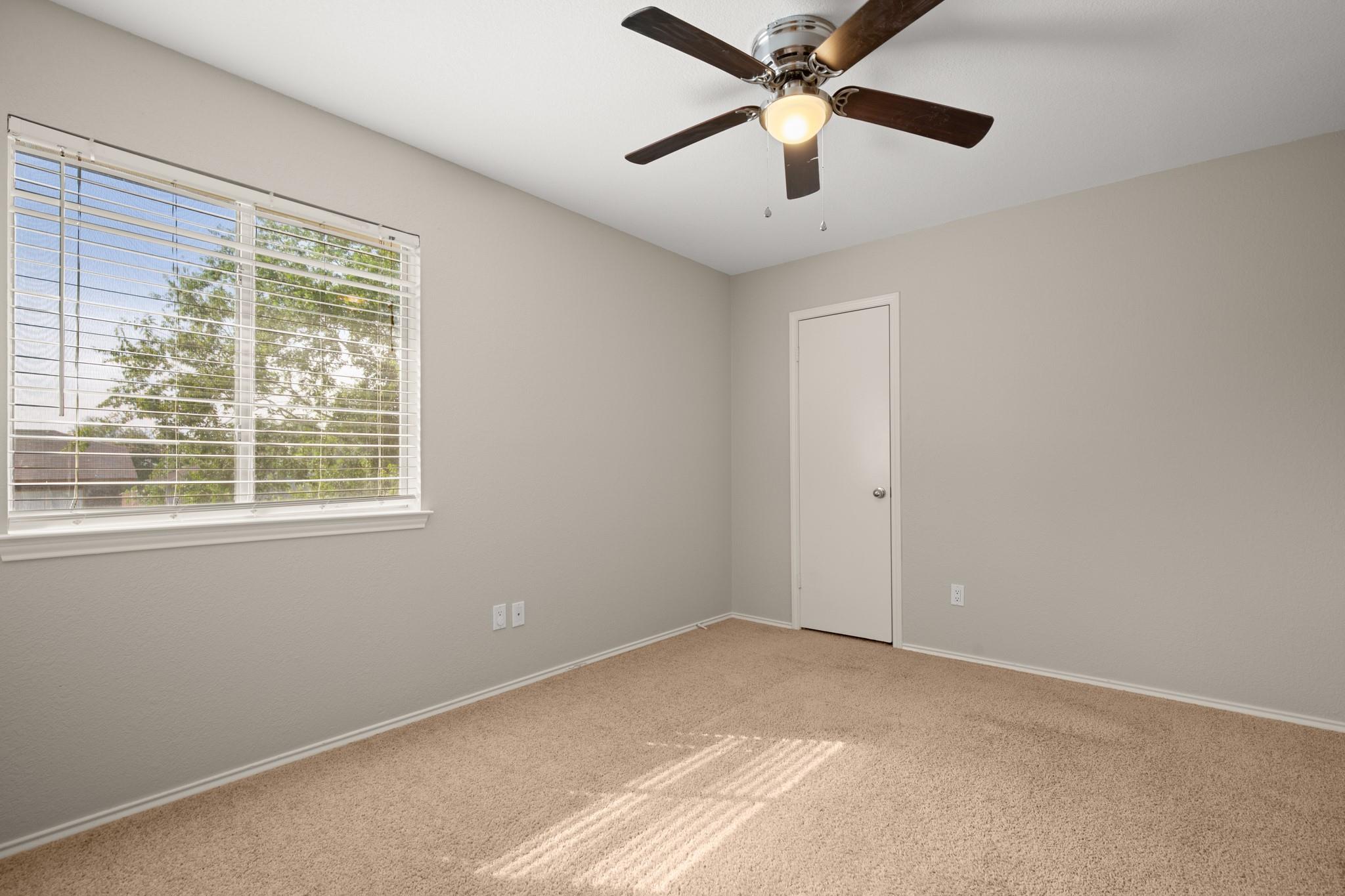 10607 Watchful Fox Dr, Austin, TX 78748