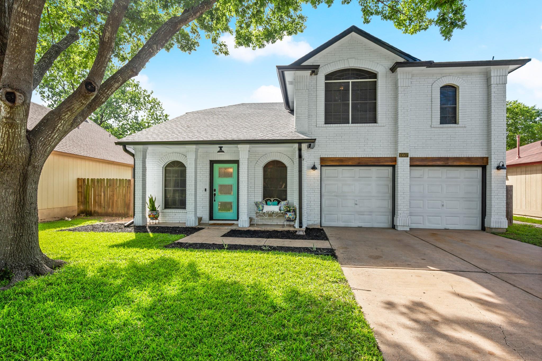 10607 Watchful Fox Dr, Austin, TX 78748