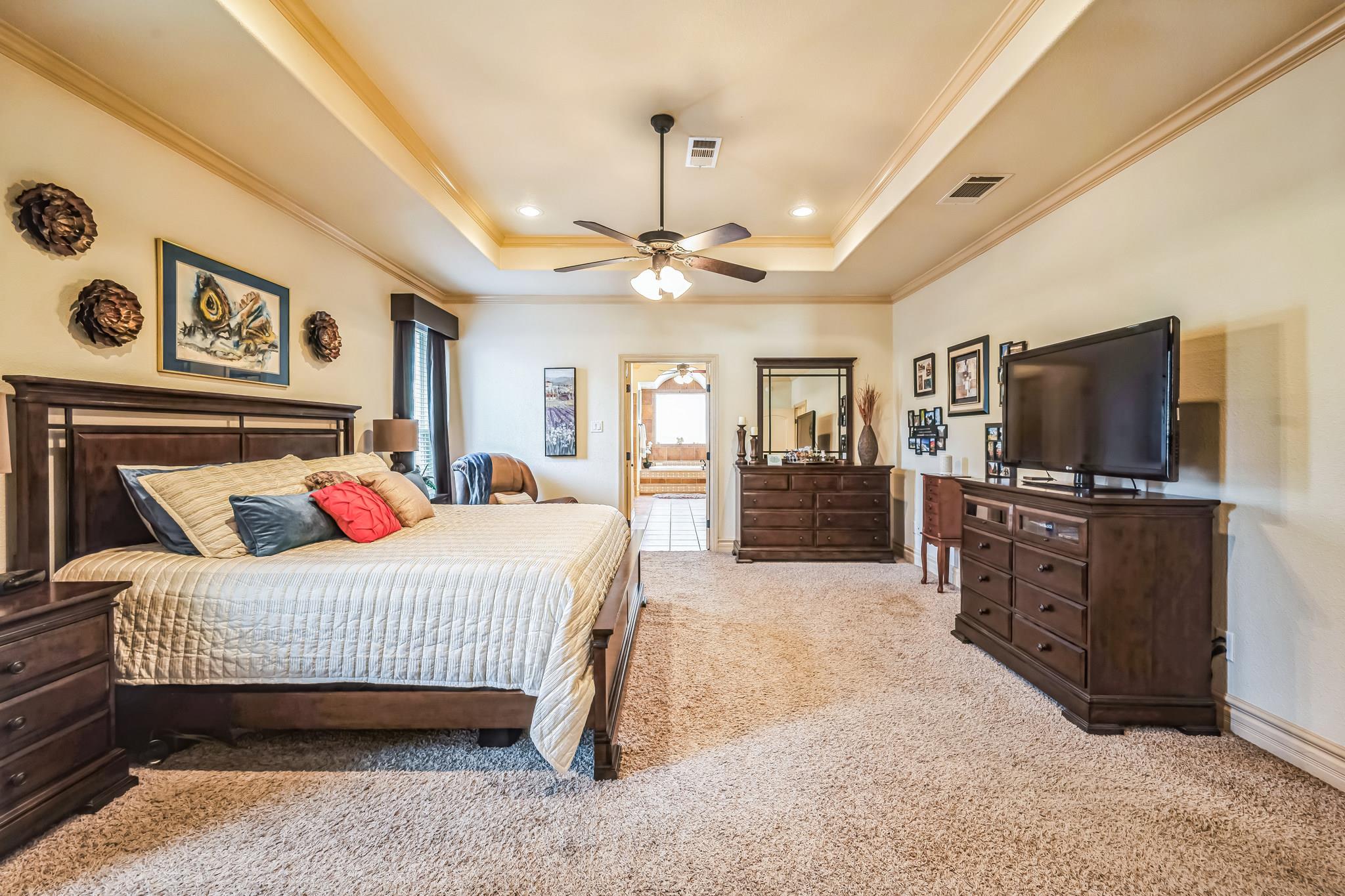 385 Green Park Dr, Belton, TX 76513