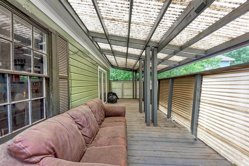 2834 Salado St, Austin, TX 78705