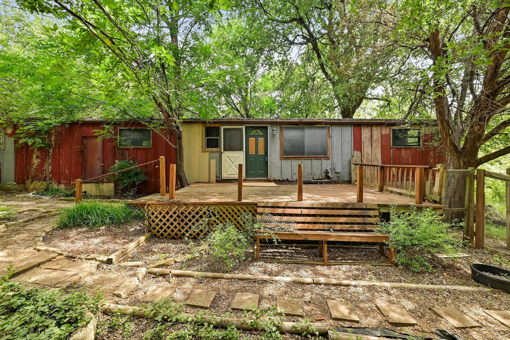 11811 Evergreen Dr, Jonestown, TX 78645