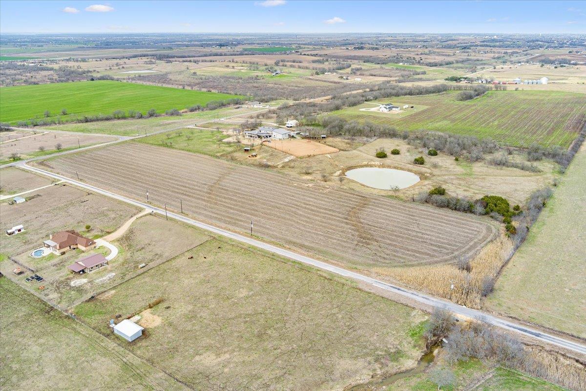 11579 Willow Grove Road, Moody, TX 76557