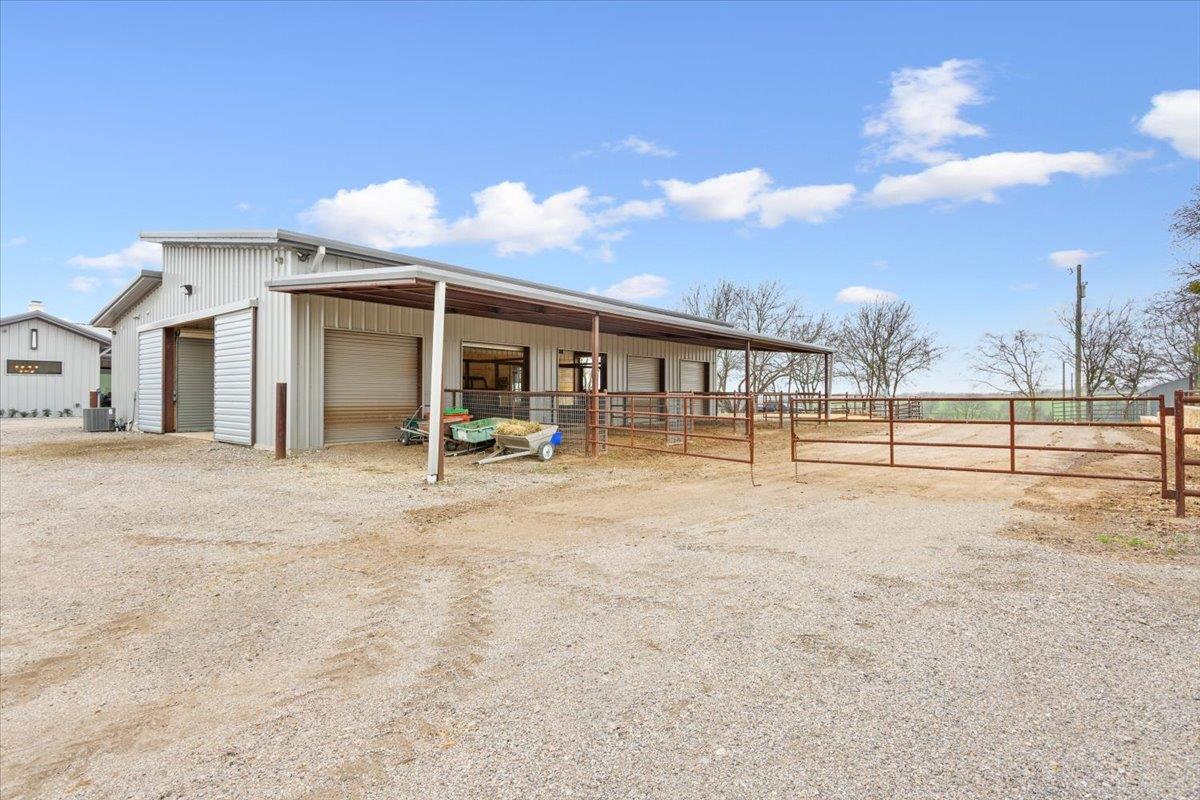 11579 Willow Grove Road, Moody, TX 76557