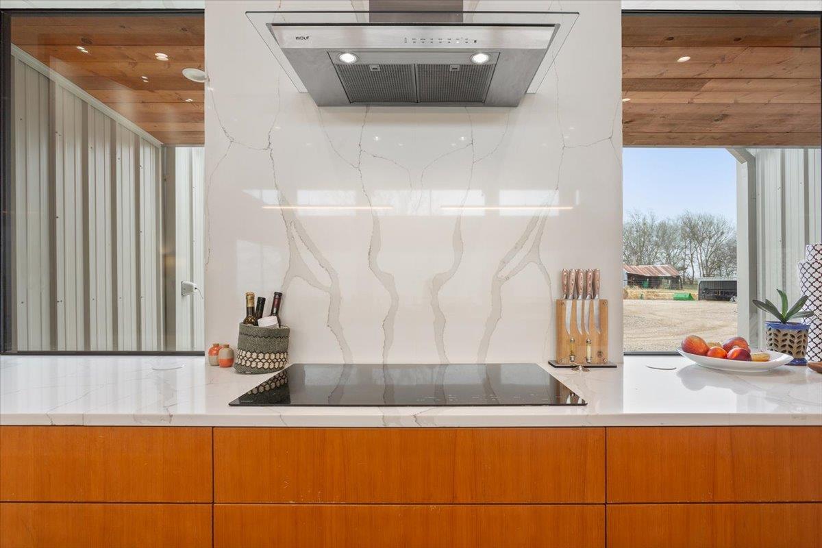 11579 Willow Grove Road, Moody, TX 76557