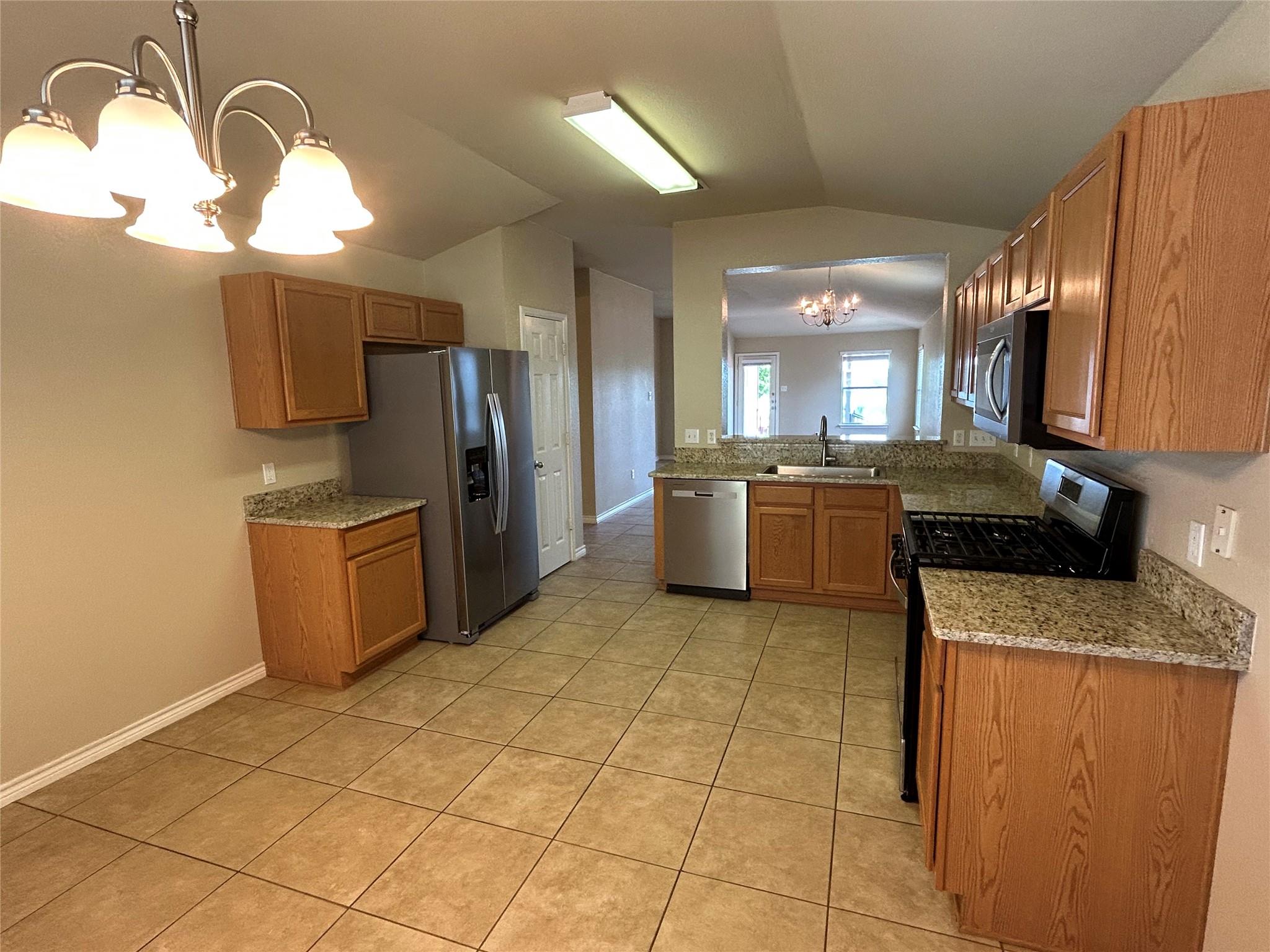 670 Covent Dr, Kyle, TX 78640