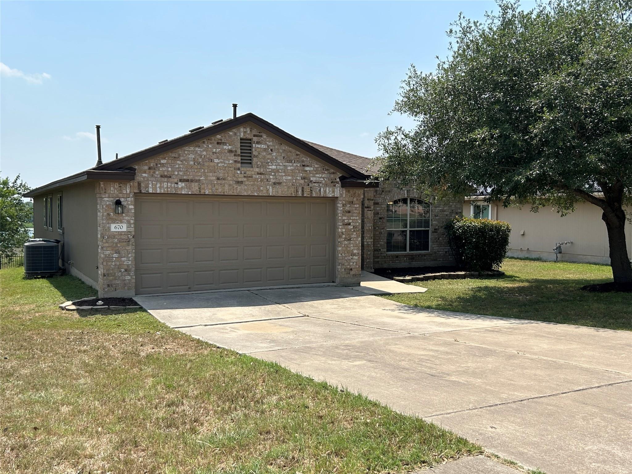 670 Covent Dr, Kyle, TX 78640