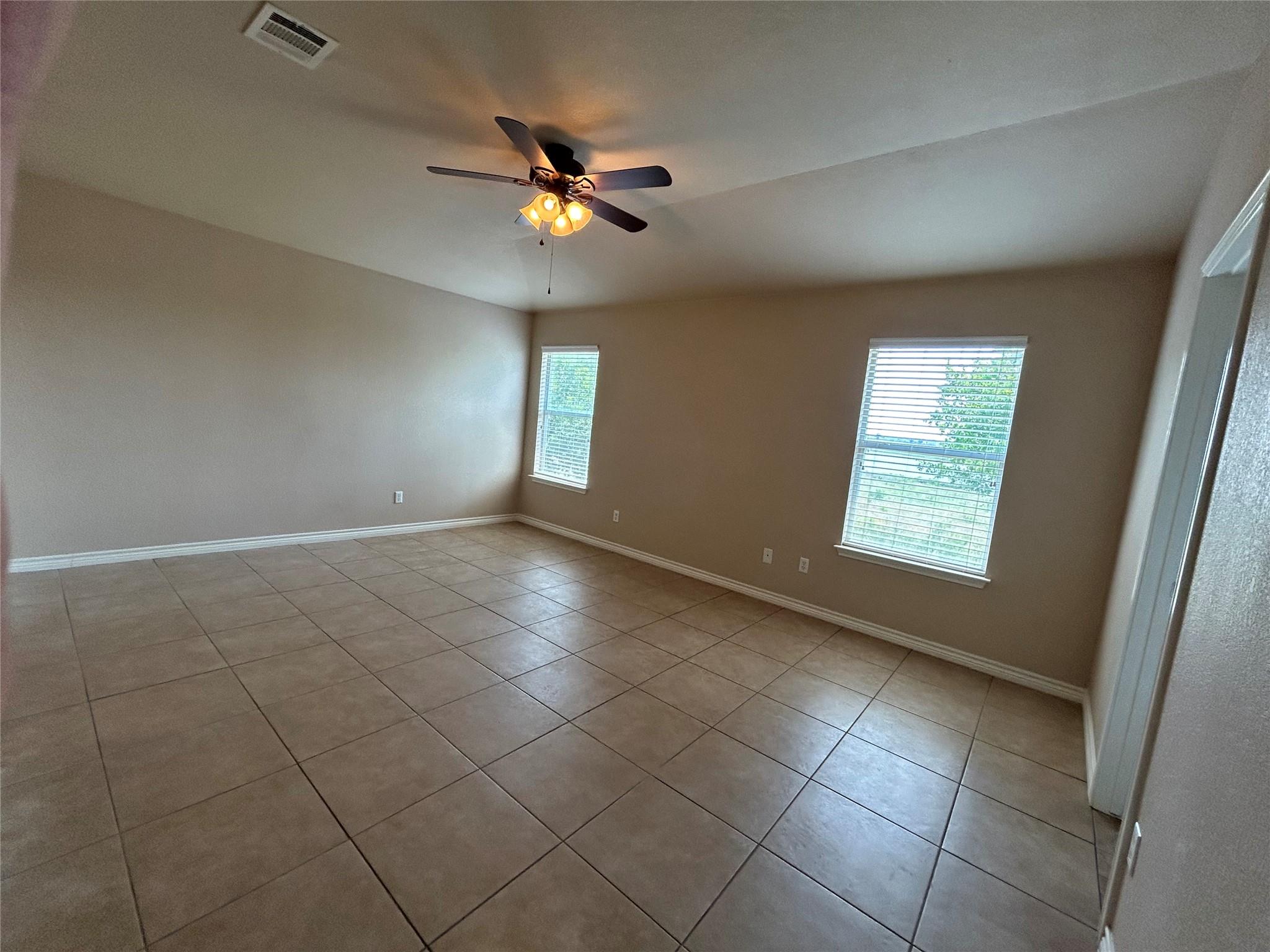 670 Covent Dr, Kyle, TX 78640
