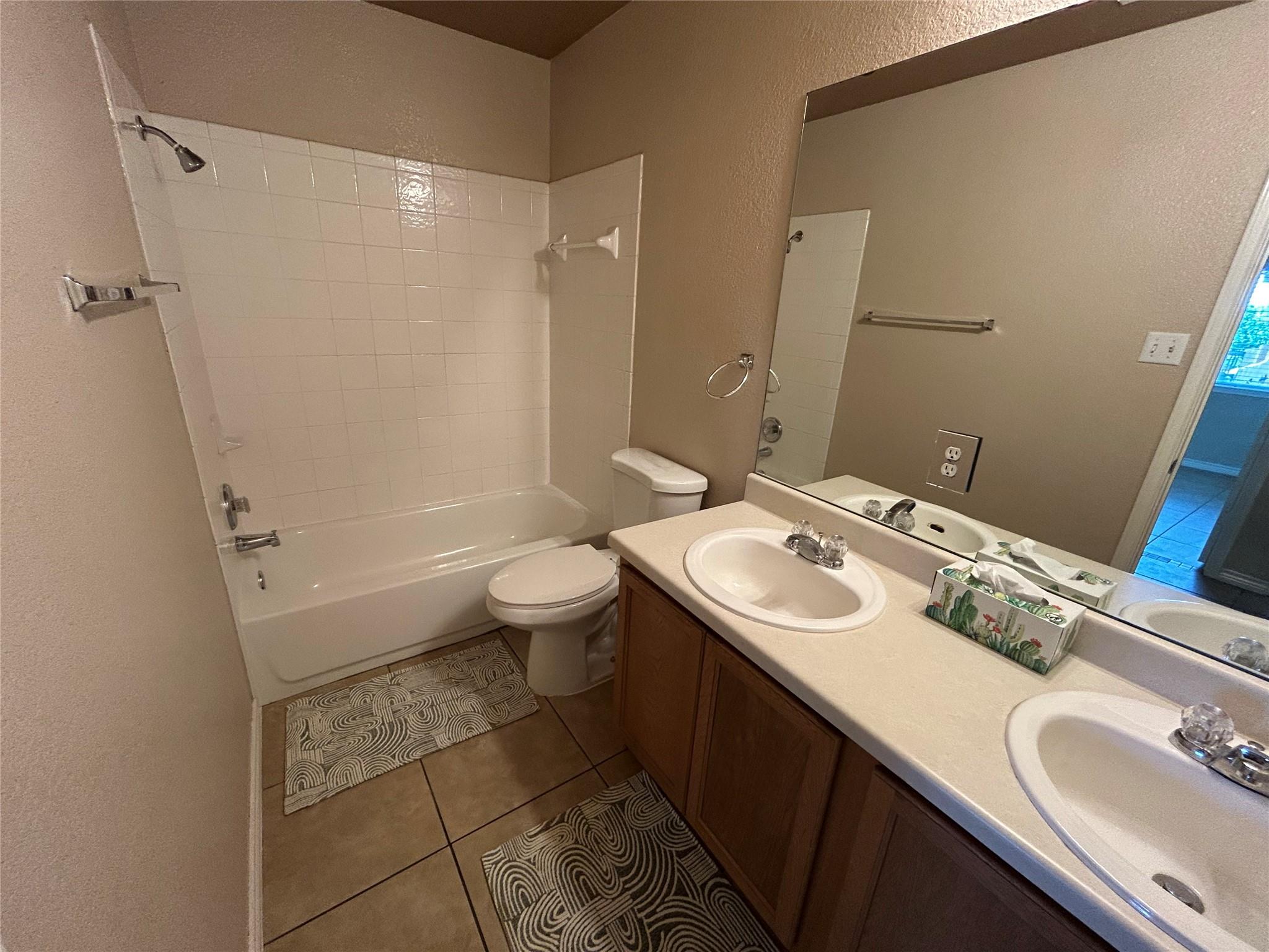 670 Covent Dr, Kyle, TX 78640