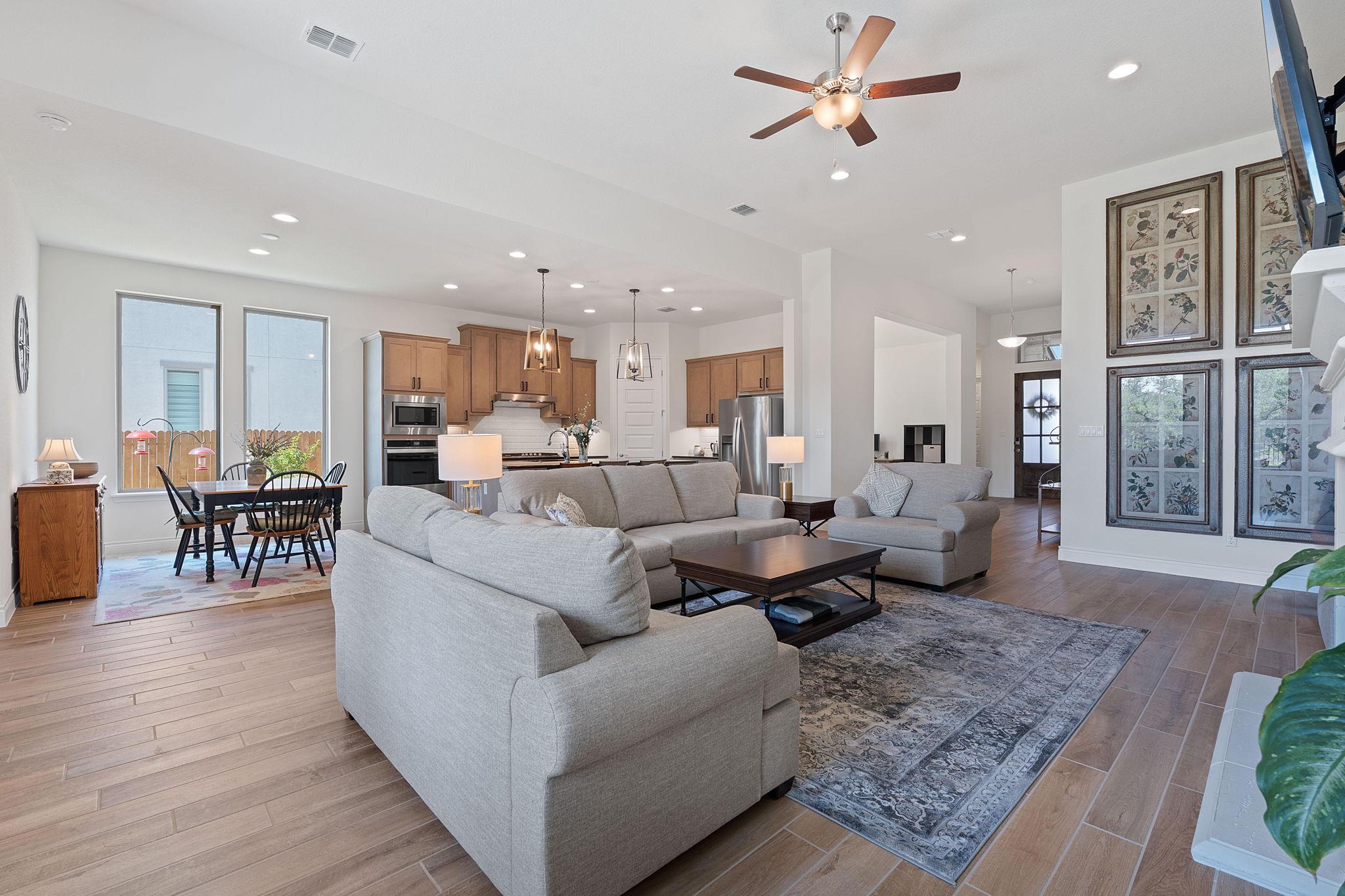 1437 Argyll Park, Bulverde, TX 78163