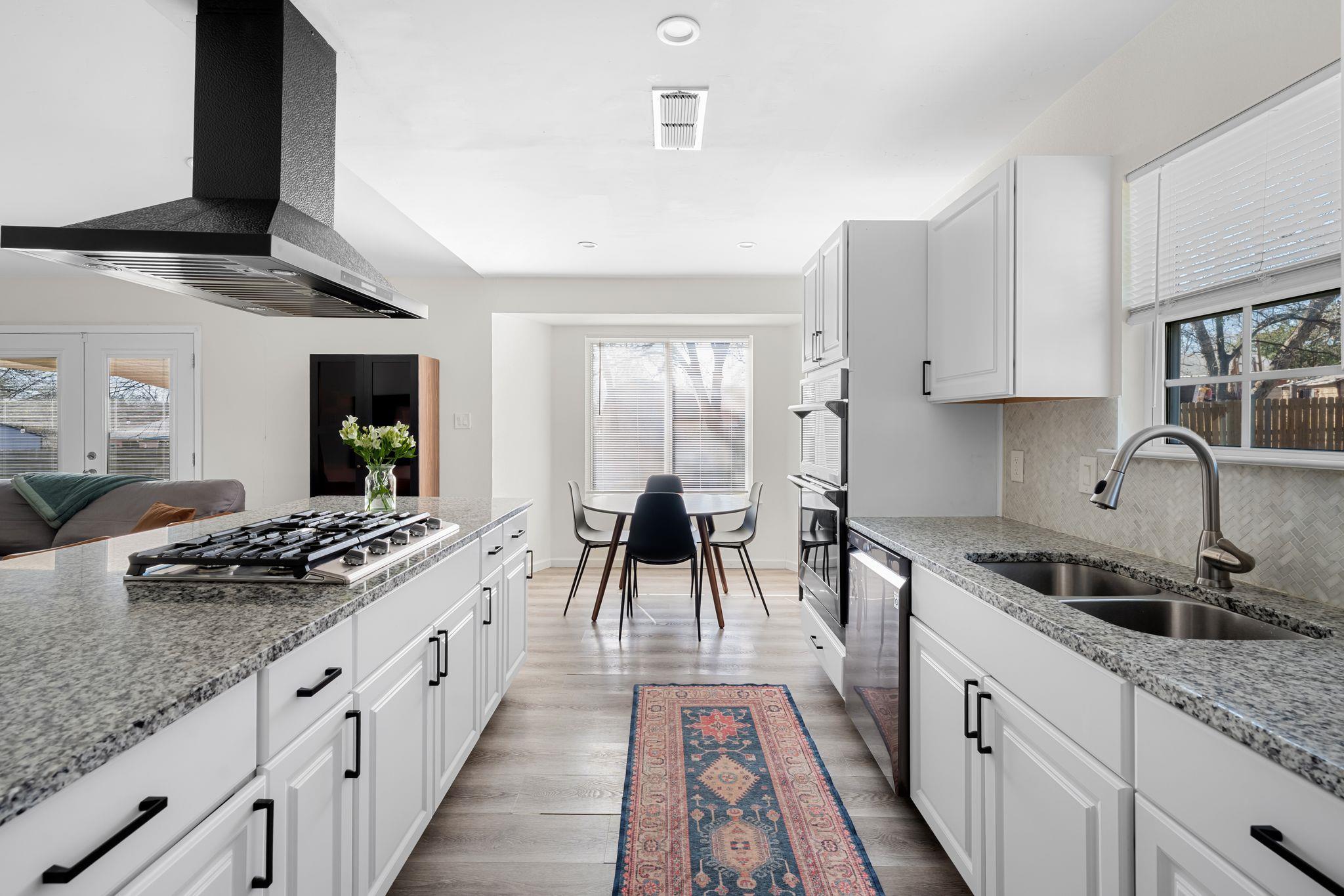 6305 Craigwood Cir, Austin, TX 78725