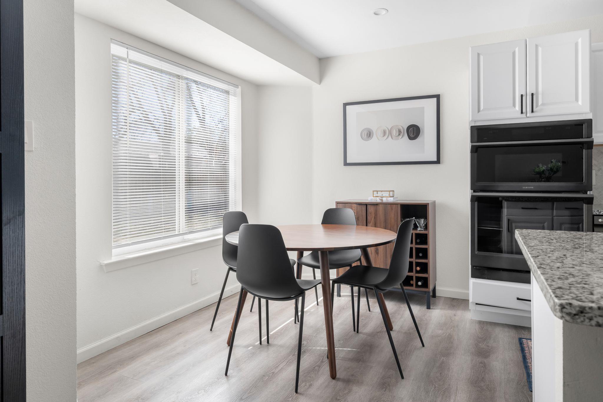 6305 Craigwood Cir, Austin, TX 78725