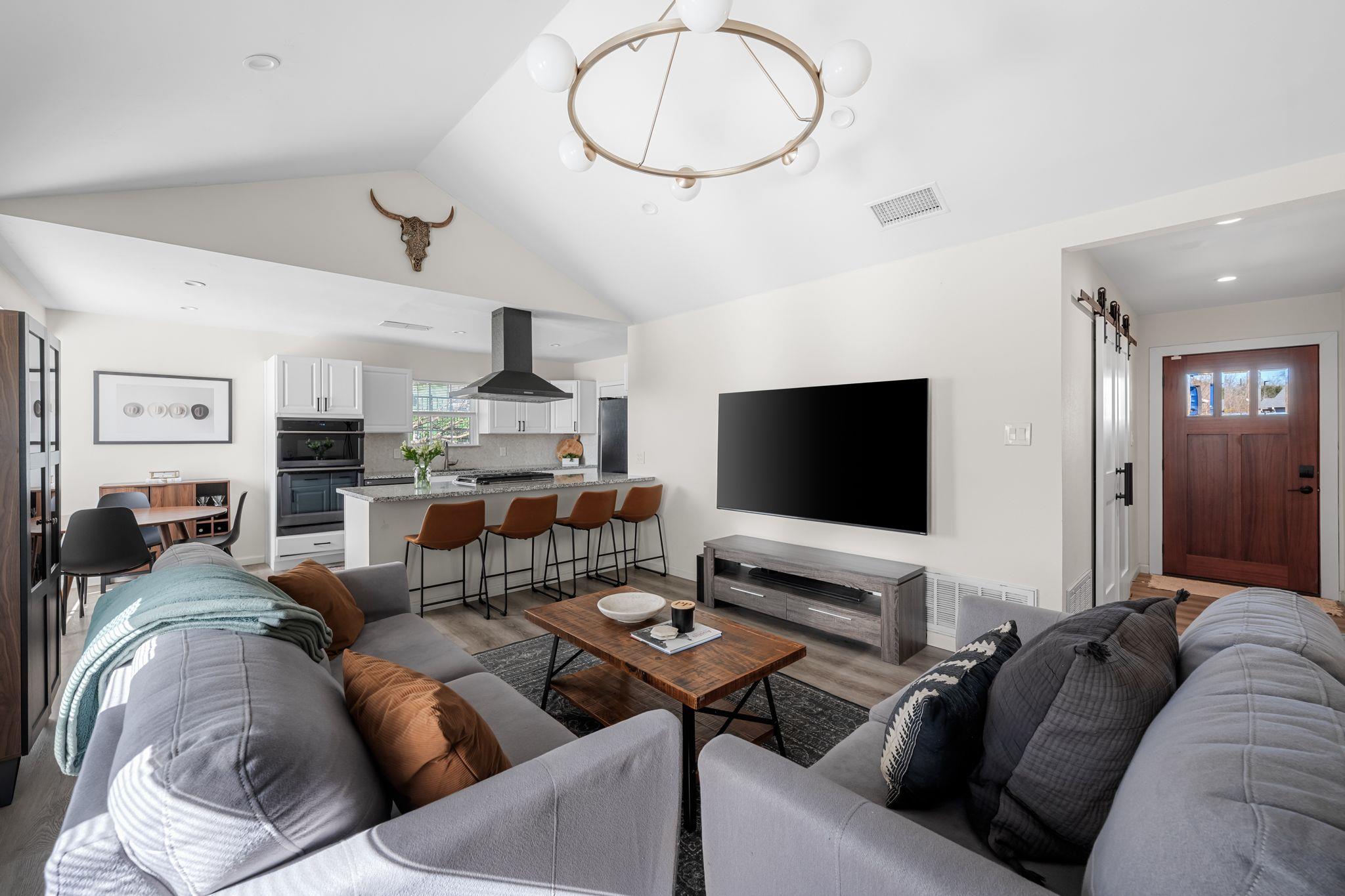 6305 Craigwood Cir, Austin, TX 78725