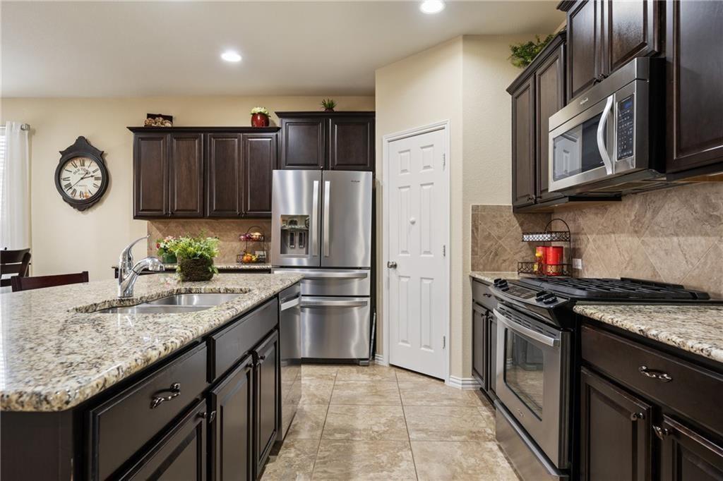 2109 Edson Ct, Leander, TX 78641