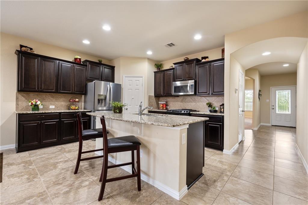 2109 Edson Ct, Leander, TX 78641