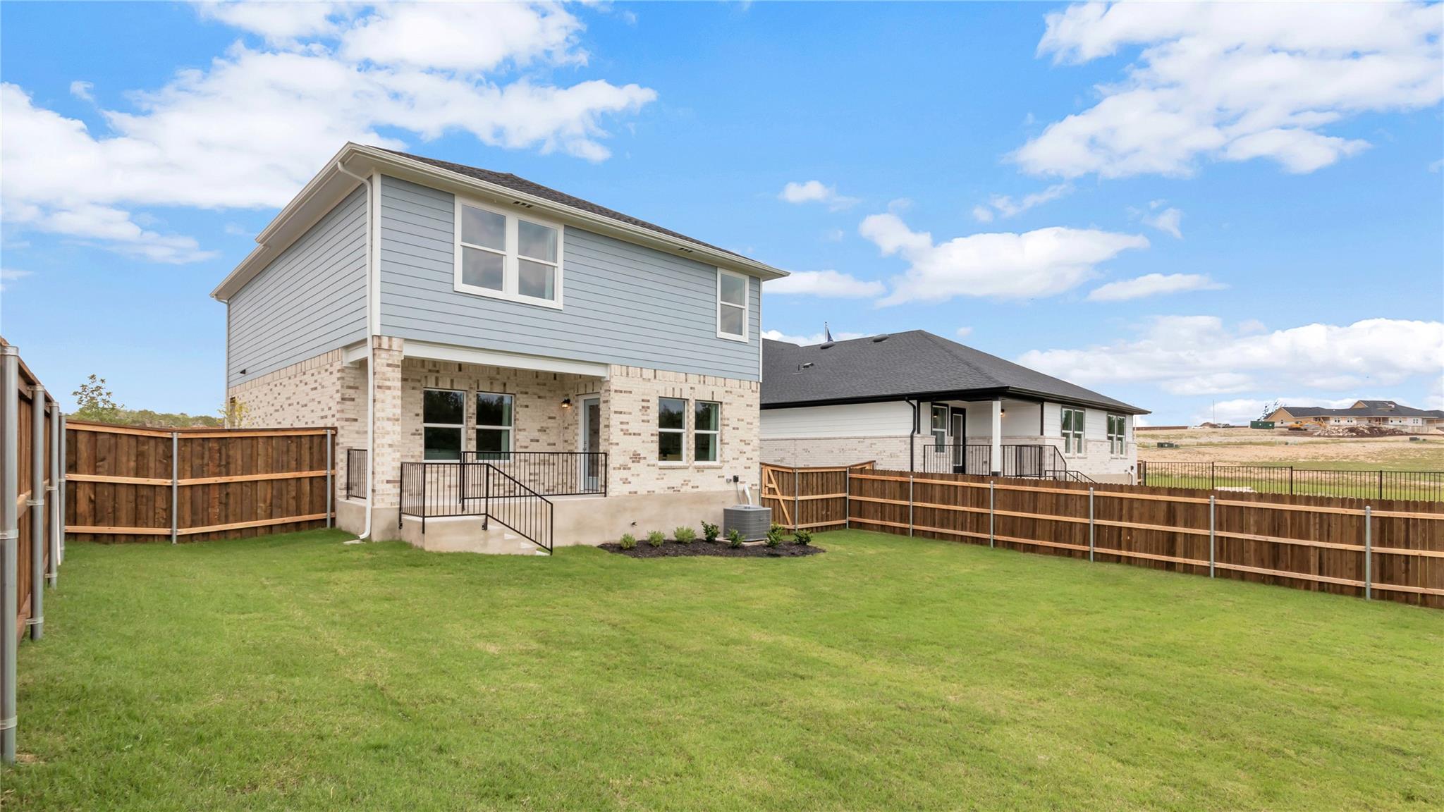 100 Heatherwood Ter, Marble Falls, TX 78654