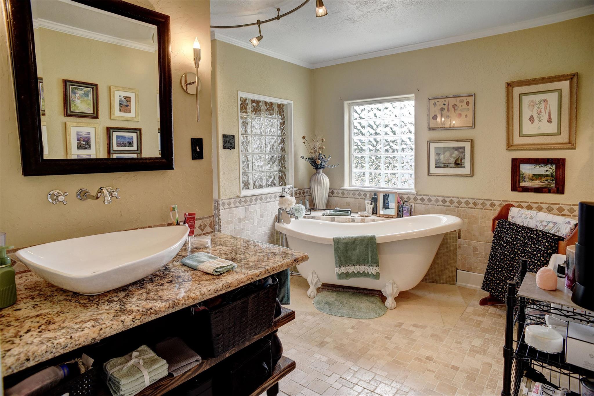 13831 Tx-95 Highway, Flatonia, TX 78941