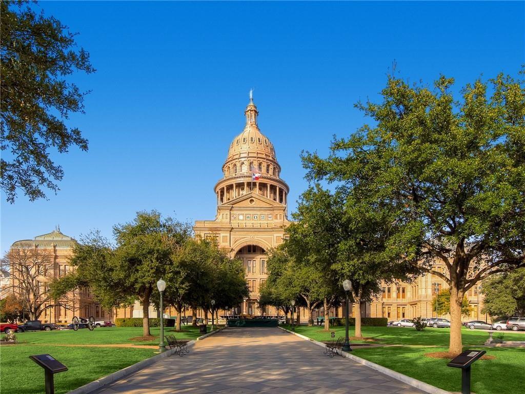 12306 Double Tree Ln, Austin, TX 78750