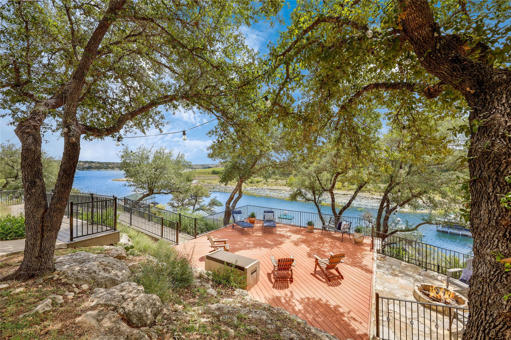 1307 Osprey Ridge Loop, Lago Vista, TX 78645