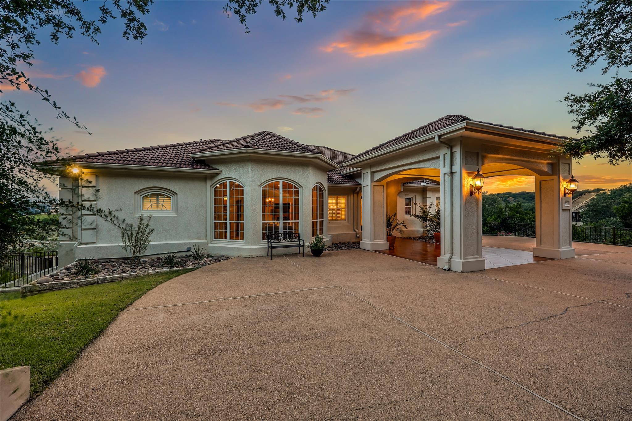 1307 Osprey Ridge Loop, Lago Vista, TX 78645