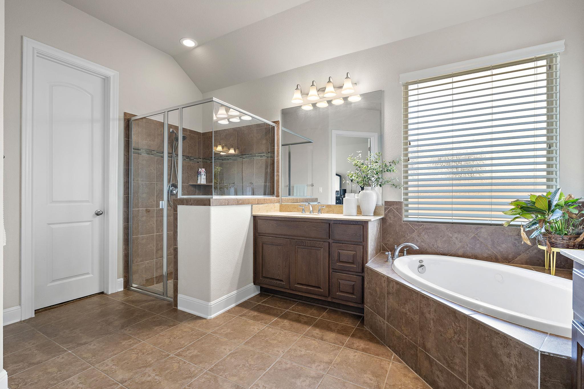 2725 Sorano Ave, Round Rock, TX 78665