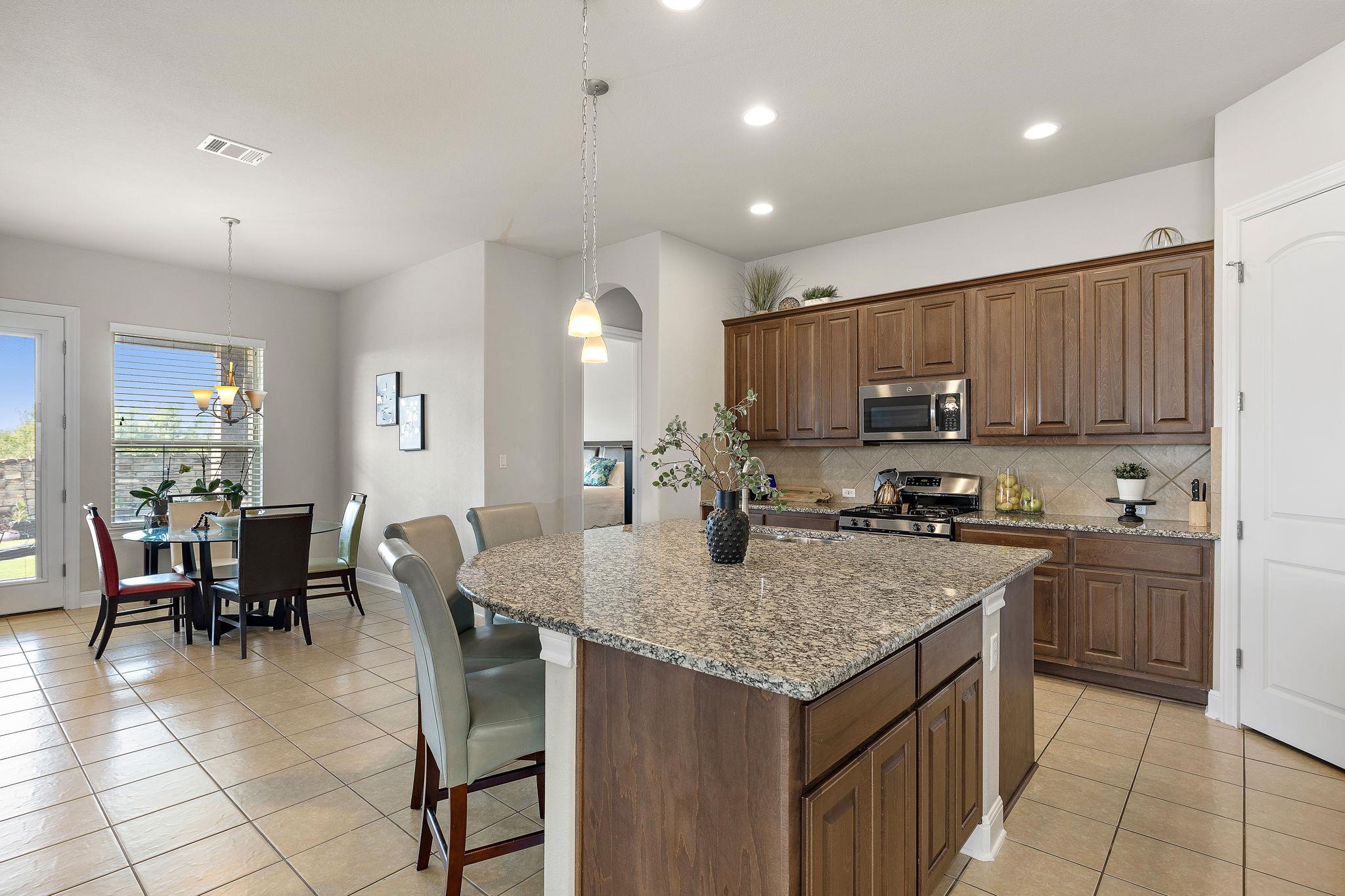 2725 Sorano Ave, Round Rock, TX 78665