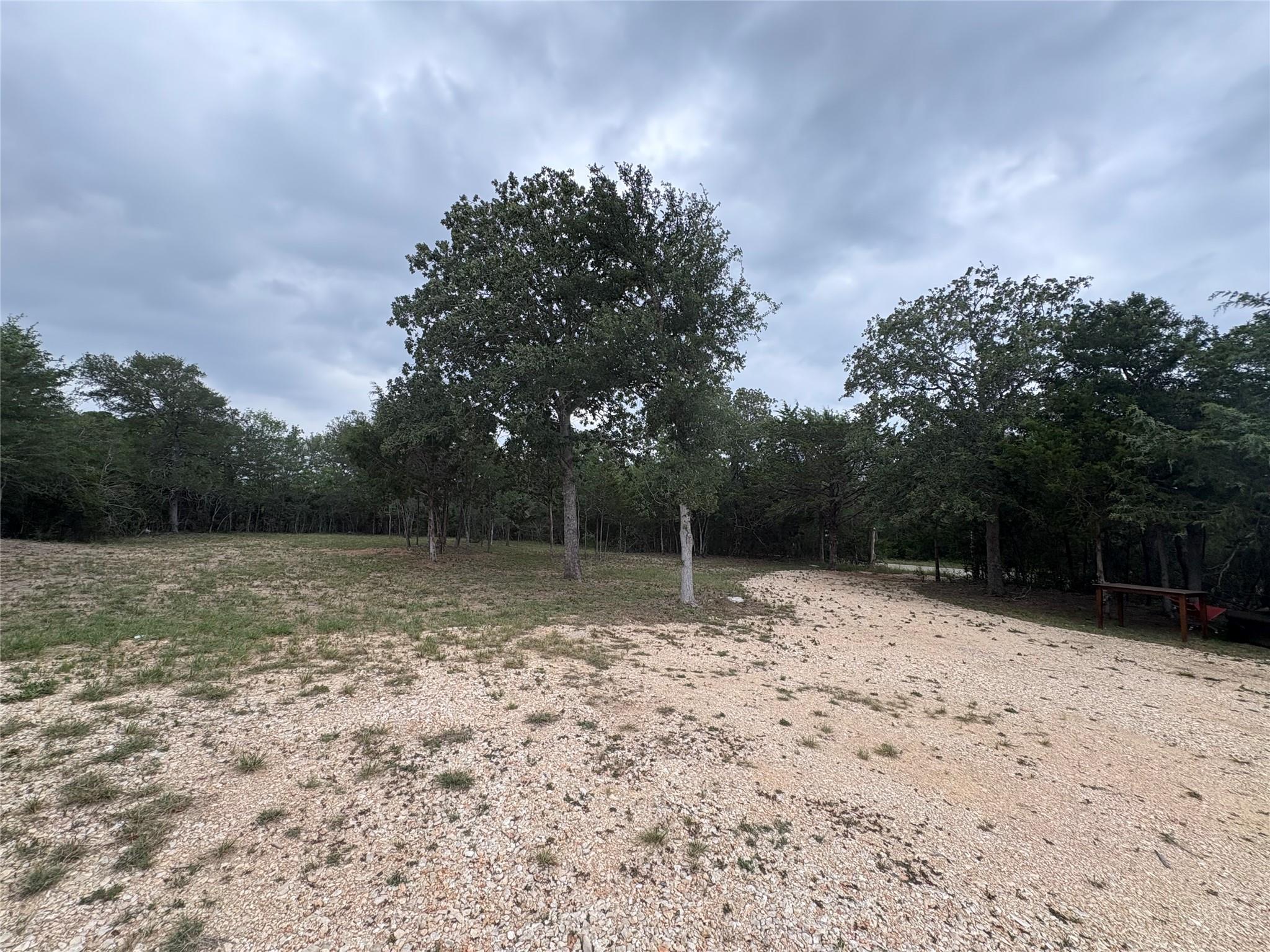 694 Brite Rd, Lockhart, TX 78644