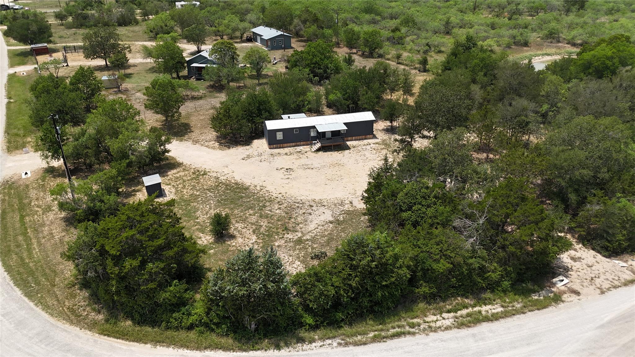 694 Brite Rd, Lockhart, TX 78644