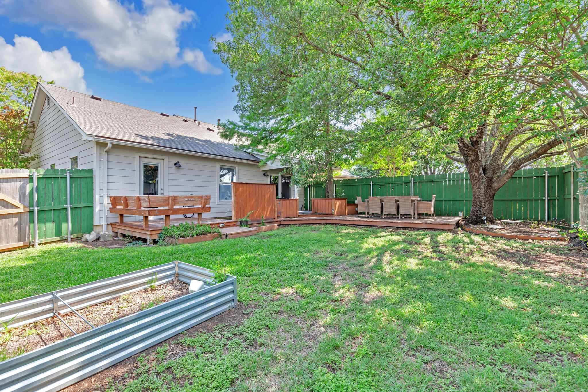 112 Prairie Springs Loop, Georgetown, TX 78626