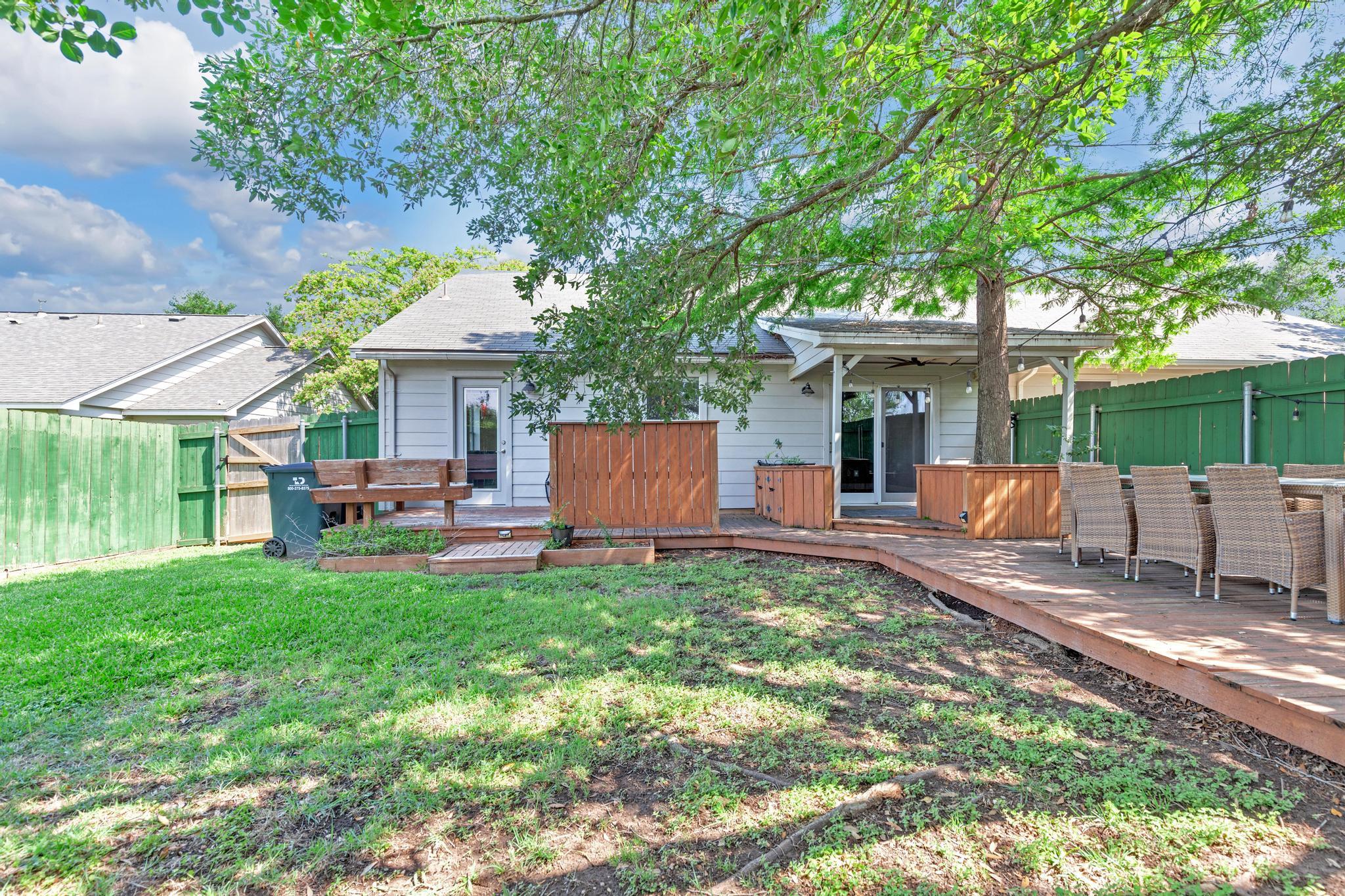 112 Prairie Springs Loop, Georgetown, TX 78626