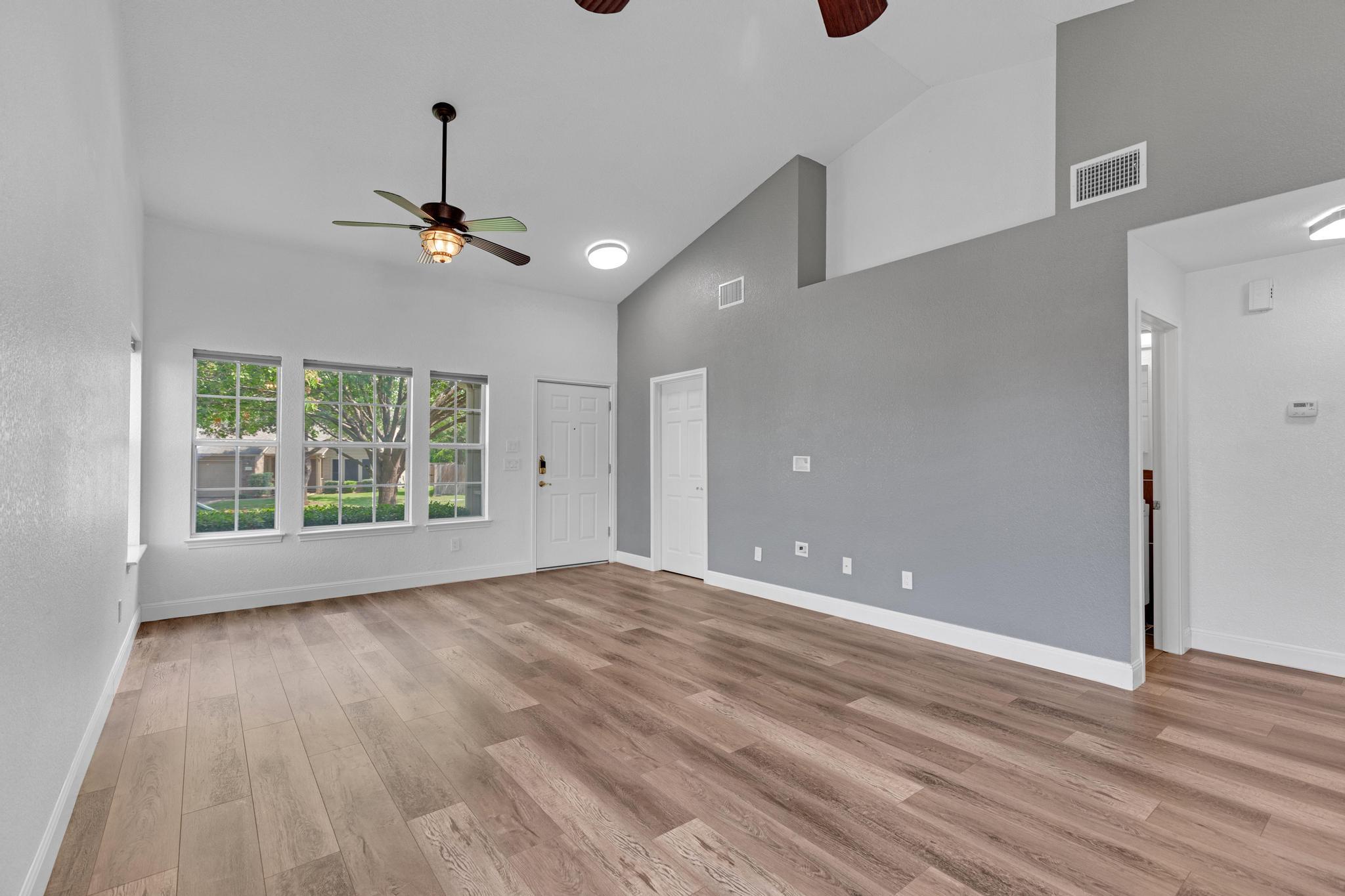 112 Prairie Springs Loop, Georgetown, TX 78626