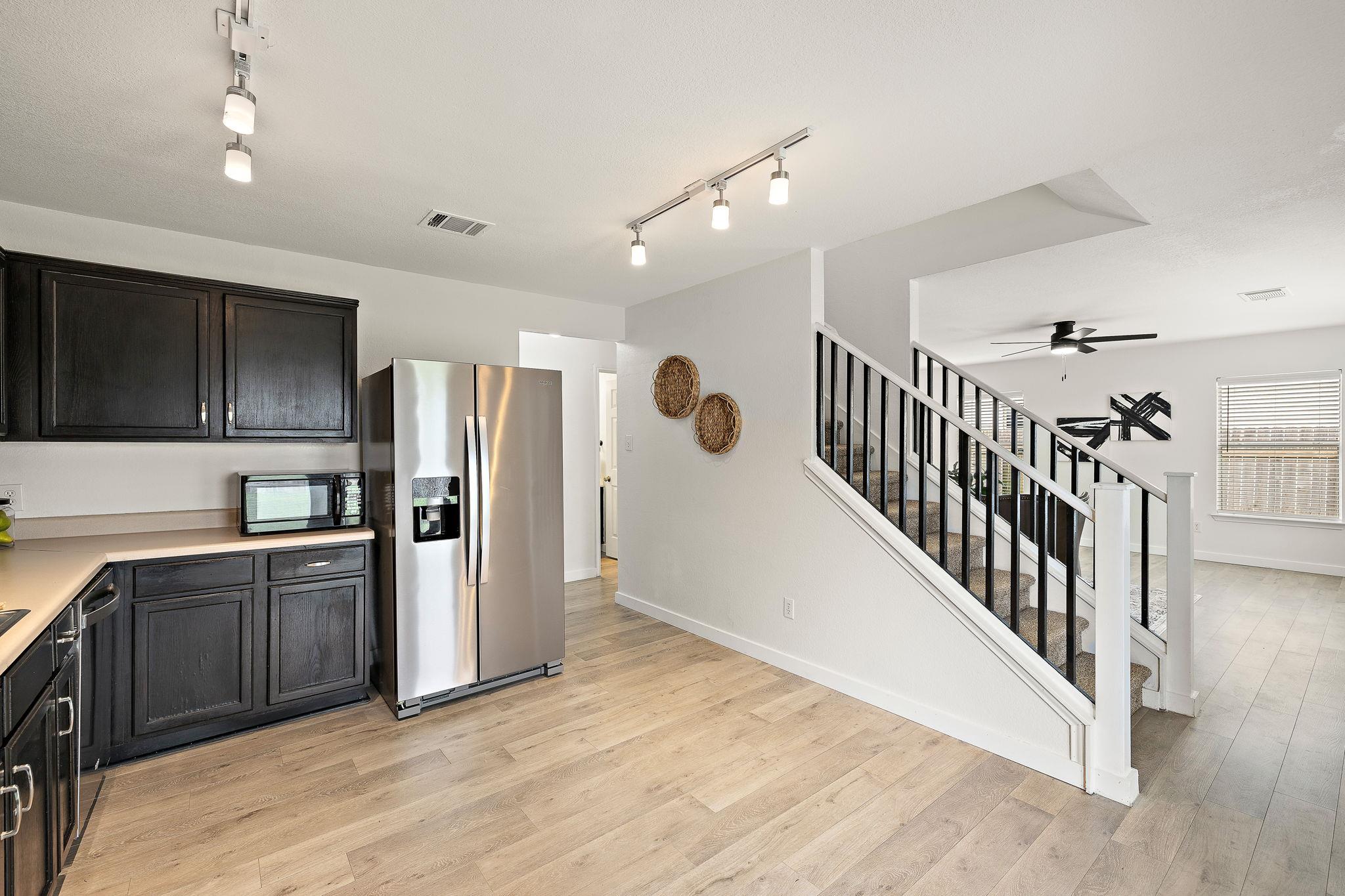 1025 Canterbury Trl, Georgetown, TX 78626