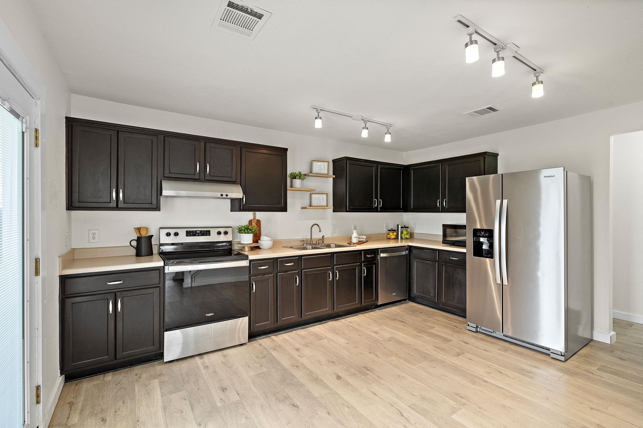 1025 Canterbury Trl, Georgetown, TX 78626