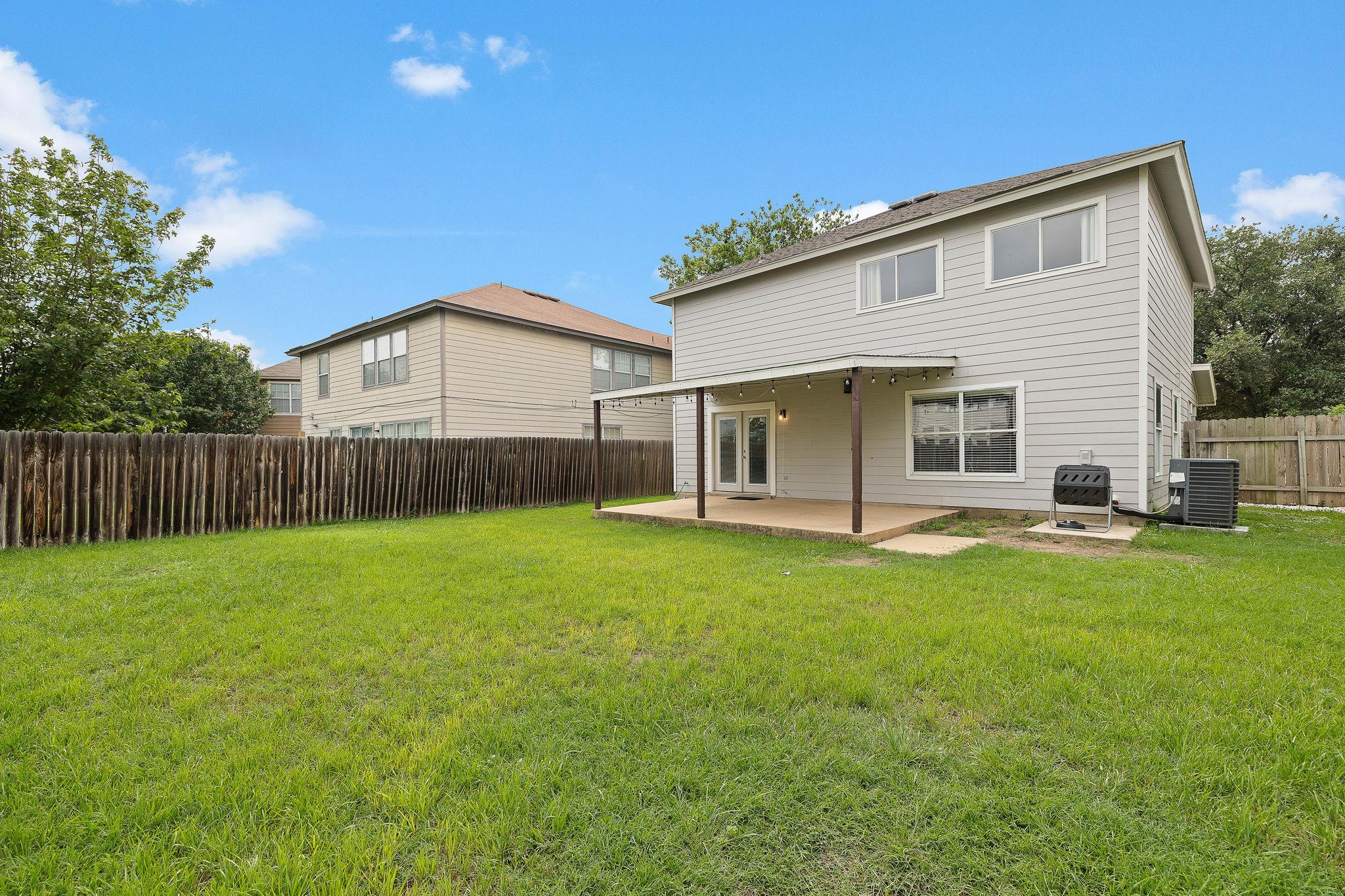 1025 Canterbury Trl, Georgetown, TX 78626